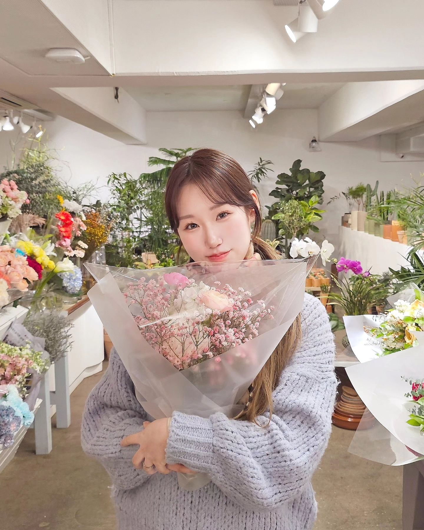 포히히