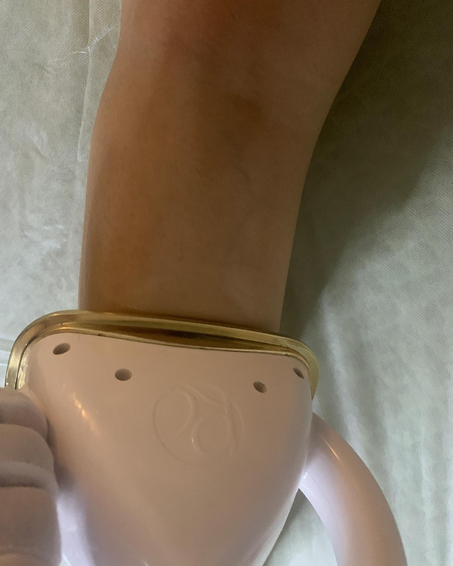  “다이어트 해야했는데 기회가 생겨서 제이알센터에서 관리 받았어요! 확실히 라인이 잡히고 군살이 사라진 느낌! 힘들지 않고 편하게 다이어트 하고 관리 과정이 건강에 도움을 주는 것 같아서 좋았어요ㅎ @jrecoverycenter 주소:서울 서초…”