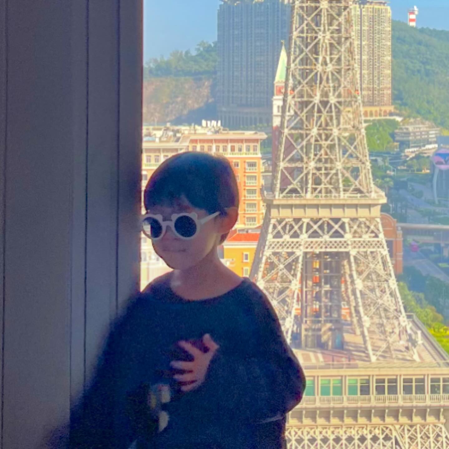 #Edeninparis

마카오가서 #파리여행

에펠탑 하나 배워왔네

.

.

#마카오여행 
#아이랑여행 
#아이랑가기좋은곳