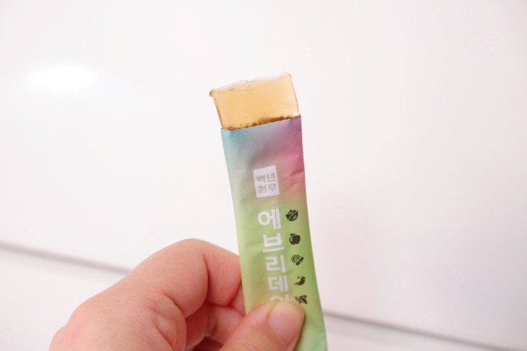 사과맛이라 먹기 편한 양배추 듬뿍 백년청우 에브리데이 젤리스틱