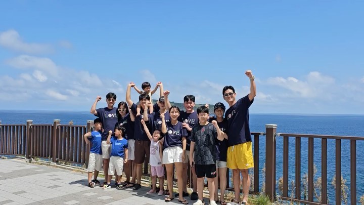 #울릉도여행
울릉 앓이중 
대가족이 함께한
울릉도

또가고싶다🏝️🏝️