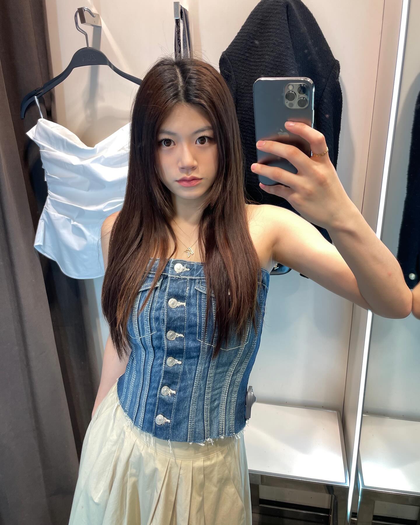 zara 🫣🫧