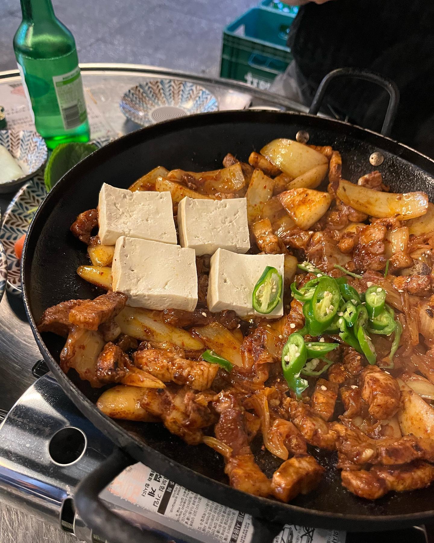 너무 맛있어요 🥹🤍
#정통집 #애막골정통집 #돼지김치구이 #애막골 #애막골맛집