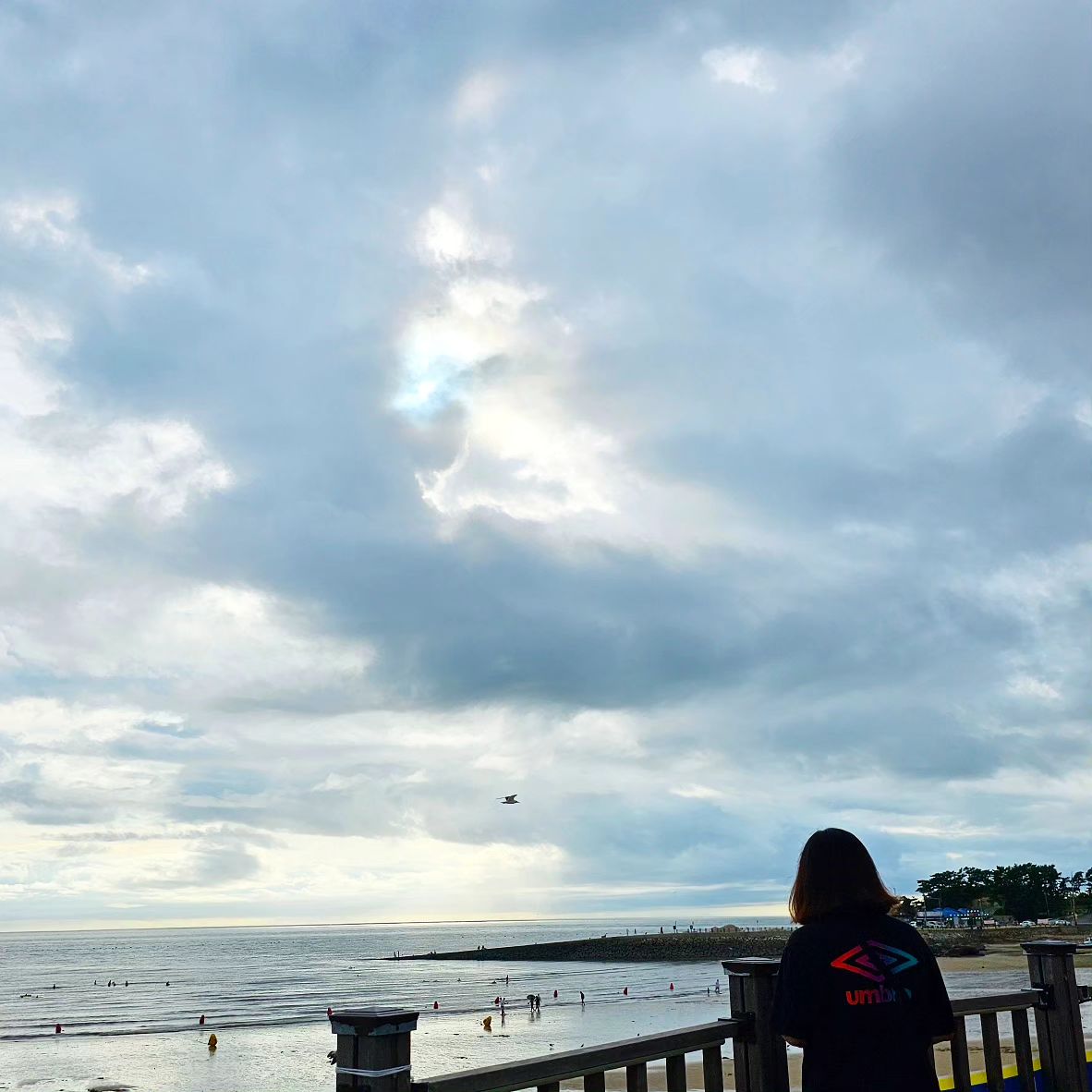 #❤️

행복해져라🩷