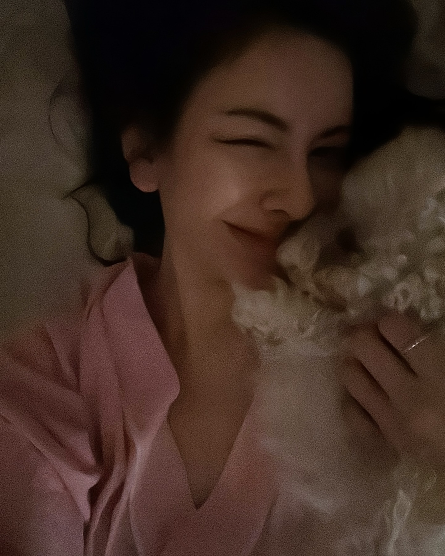 웃게 해 주는 사람♥️
웃게 해 주는 모든 존재들을 생각하며 힘😉
🫶🏼