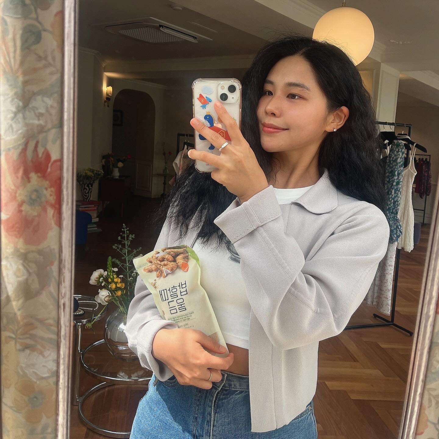 쌀밥이 지겨울 땐 명성제분에서 나온 울금,톳,표고밥으로 해먹기 🌼
#명성제분#명성제분밥할때3종세트#어버이날#셀피#가정의달#가정의달선물#셀카#셀스타그램#오오티디#데일리#데일리룩#다이어터#다이어트식단