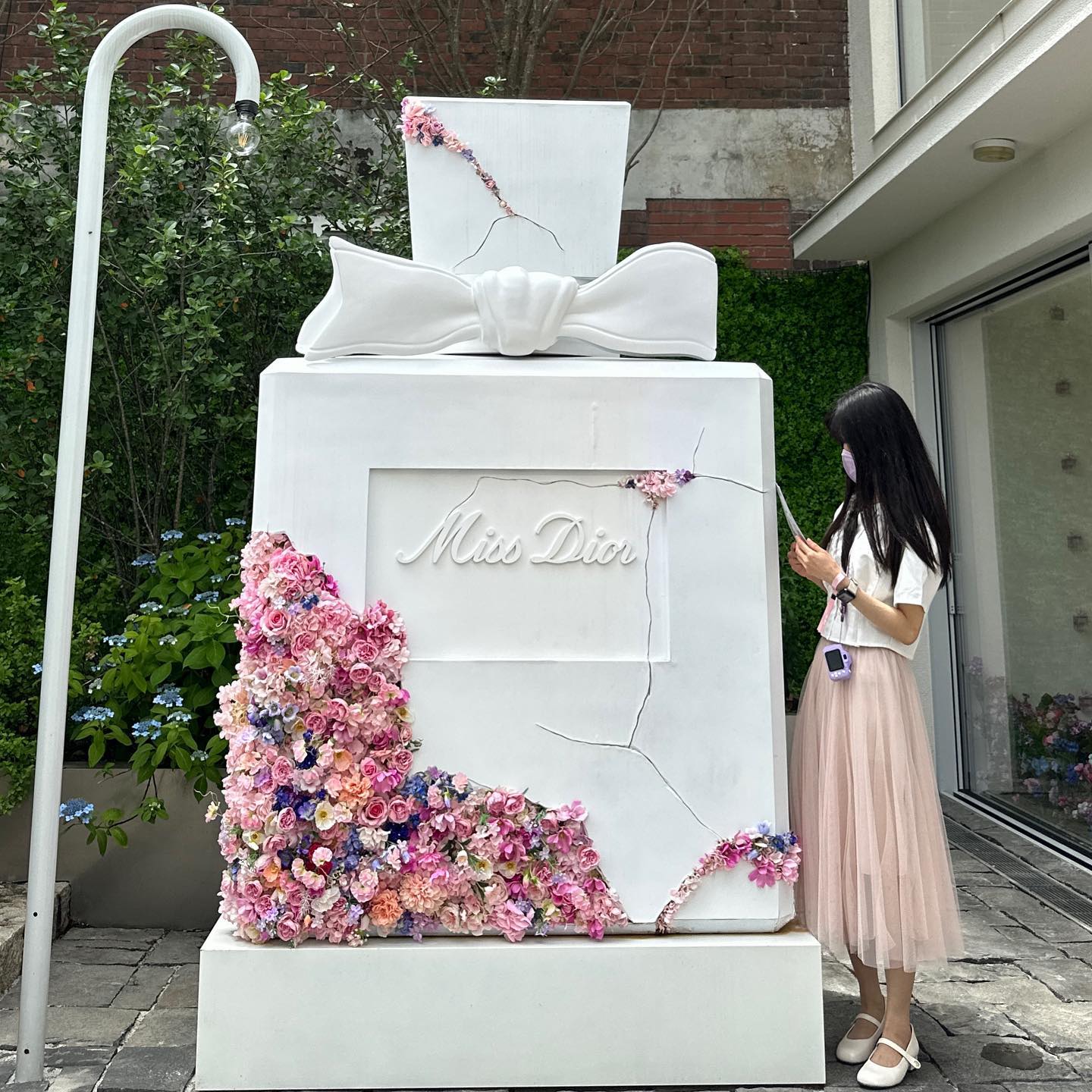 .
이쁜거만 보고 살아야지🌸