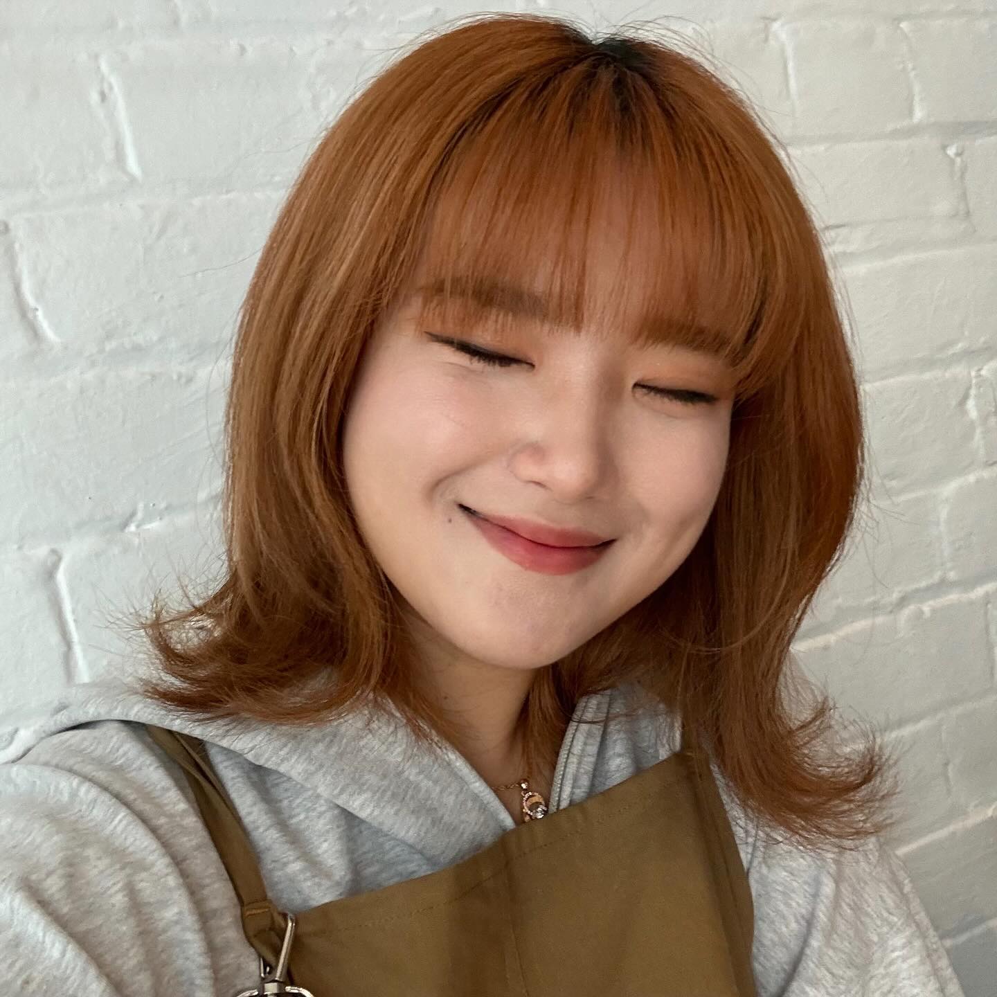 탈색이랑 염색은 내가 한국 떠나기전에 
내가 짝 사랑하는 선생님이 해주셨고🔥

오늘은 우리 매장 쌤이 머리 잘라주셨당🩵🐰🩵

#보영쌤 #보고싶어요 #ㅜ 

#이뿌죠 #ㅎㅎ 
#newzealand 
#miruhairstyle 
#머리하러오세요 
#헤어 #minnie #쌤 #감사합니당❣️