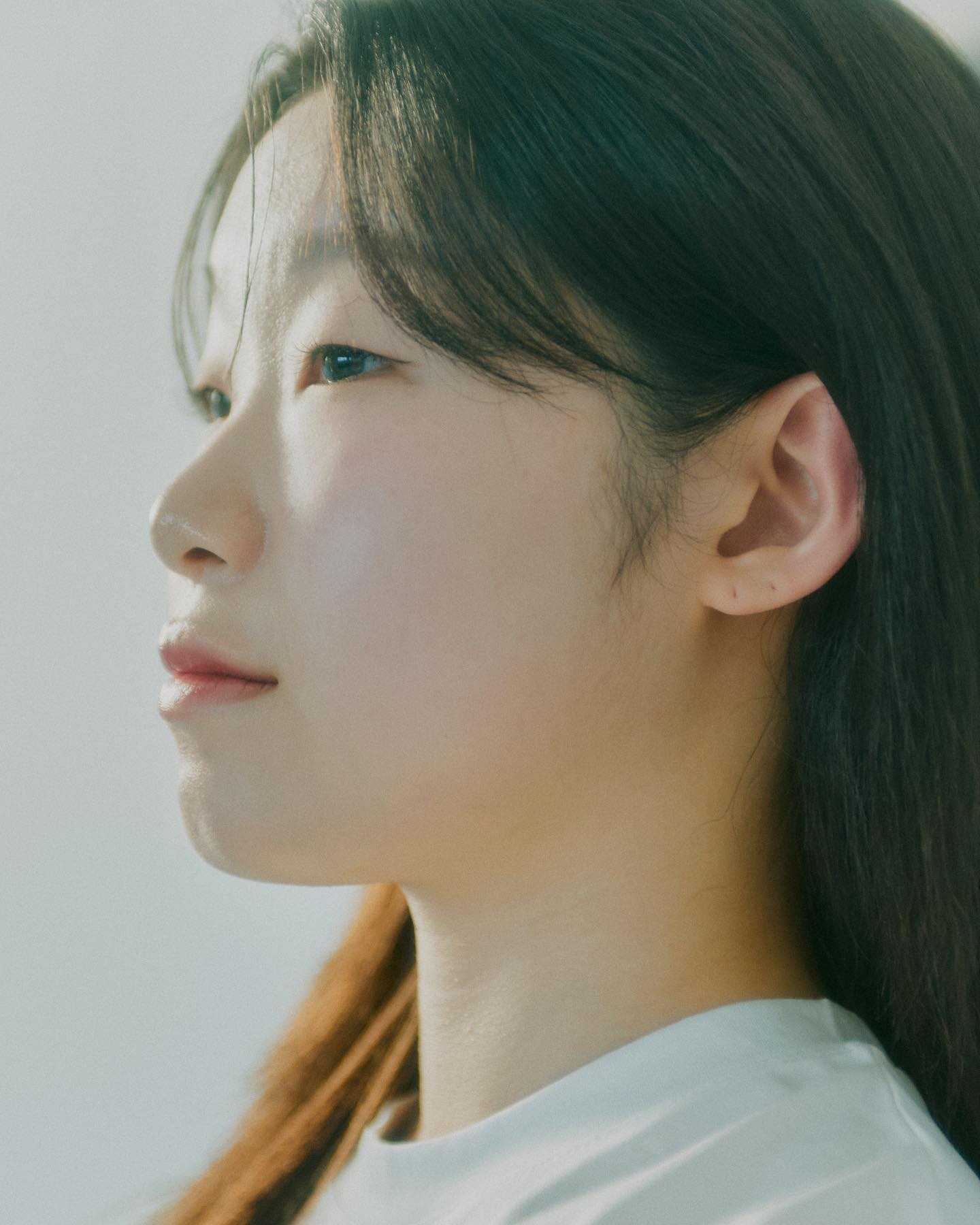 #광고
도봉구에 위치한 바이올렛 스탠다드 스튜디오!

들어가자마자 편안한 향과 음악 그리고 작가님만의 촬영 방식으로 테스트 컷부터 편안함 그 자체로 시작된 촬영이었어요!

셔터를 누를 때마다 “굿”이라고 해주셨던 작가님과 즐겁고 의미 있는 촬영이었어요..🖤

단순히 사진을 남기는 것이 아닌, ‘나’를 알아갈 수 있는 촬영이었습니다!! 배우나 모델, 지망생이 아닌 일반인도 프로필과 개인 화보 촬영이 가능하다고 하니 프로필, 개인 화보 촬영을 원하시는 분들께 violet_standard_ 를 추천합니다!!

쉽고 간편하게 네이버로 예약할 수 있답니다 ㅎㅎ
현장에서 1:1보정을 진행함과 동시에 무려 2주 안에 보정본을 받아볼 수 있다는 가장 큰 장점! 놓치지 마세요!!

방문 가능 시간)월-토 10시~18시 
방문 주소)서울 도봉구 우이천로34길 13 3층

#광고#프로필사진#배우프로필#모델프로필#개인화보#일반인화보#일반인프로필#졸업사진#개인프로필#프로필스튜디오#프로필촬영#프로필사진촬영#포트레이트#배우지망생#모델지망생#사진관#사진촬영#개인촬영#화보촬영#사진보정#인물보정