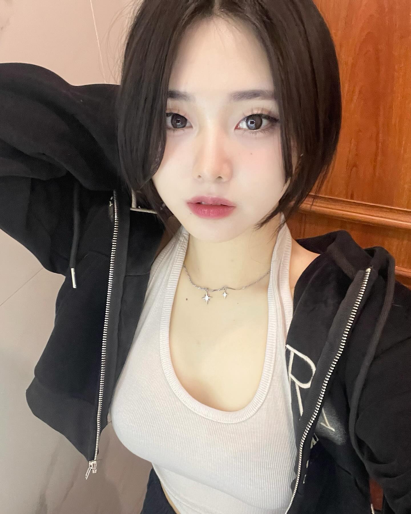 ><내일이면 스무살