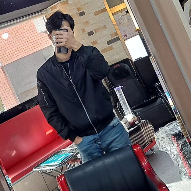 #헤어 와 #가오 

#항공점퍼 의 계절 ~.~