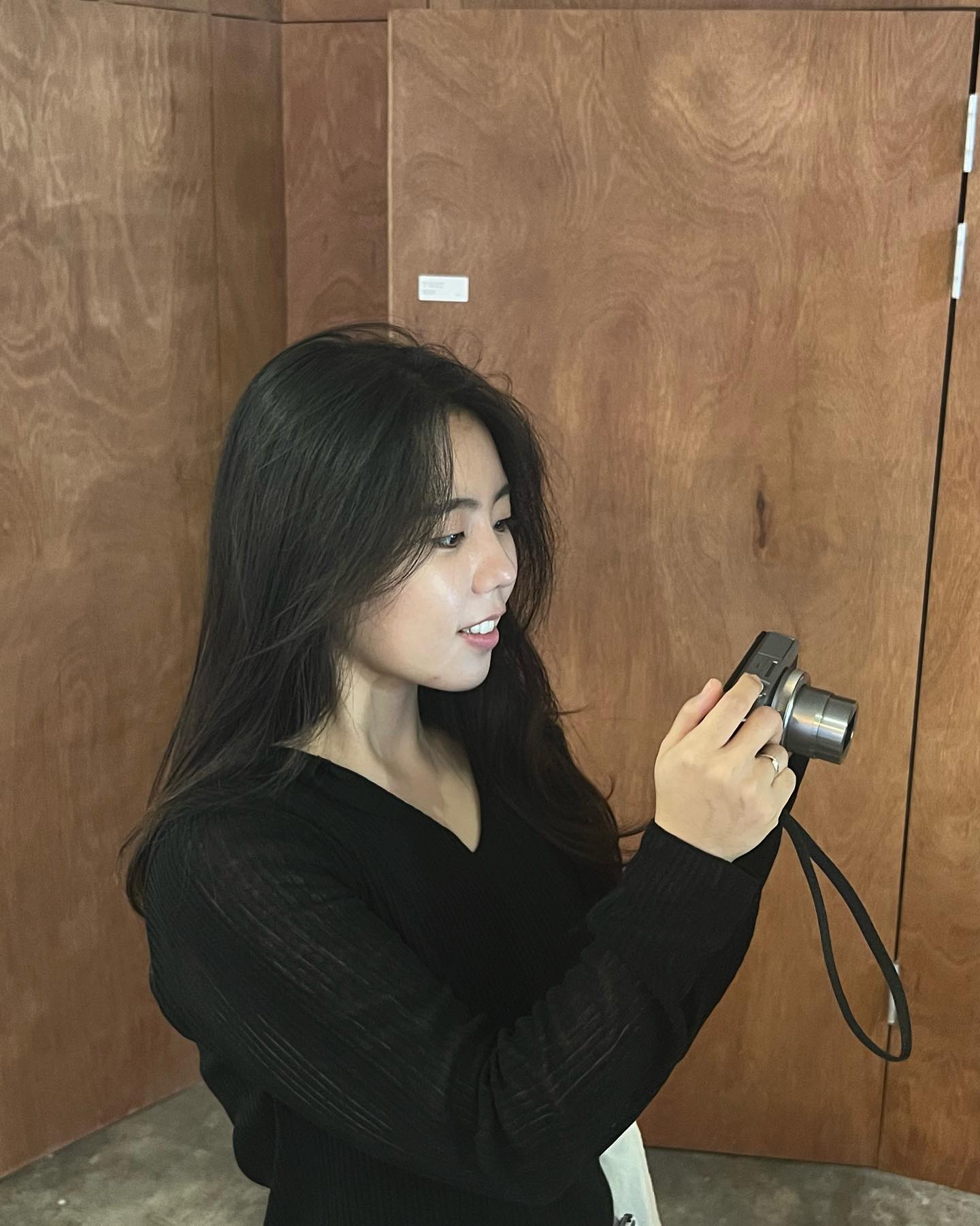 골목길 사이🛹

#골목카페 #카페 #종로 #북촌 #삼청동 #삼청동PRGM #seoul #café #photo #selfie