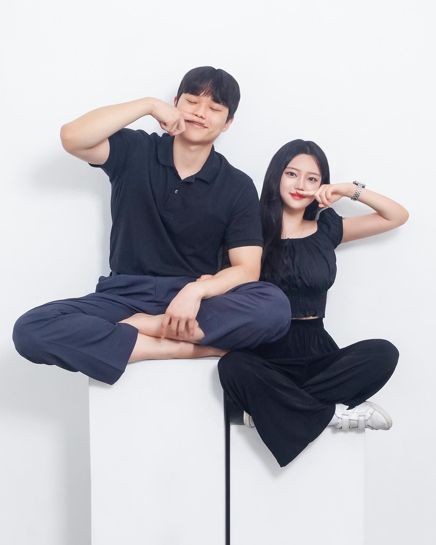 1주년 기념 사진🤍