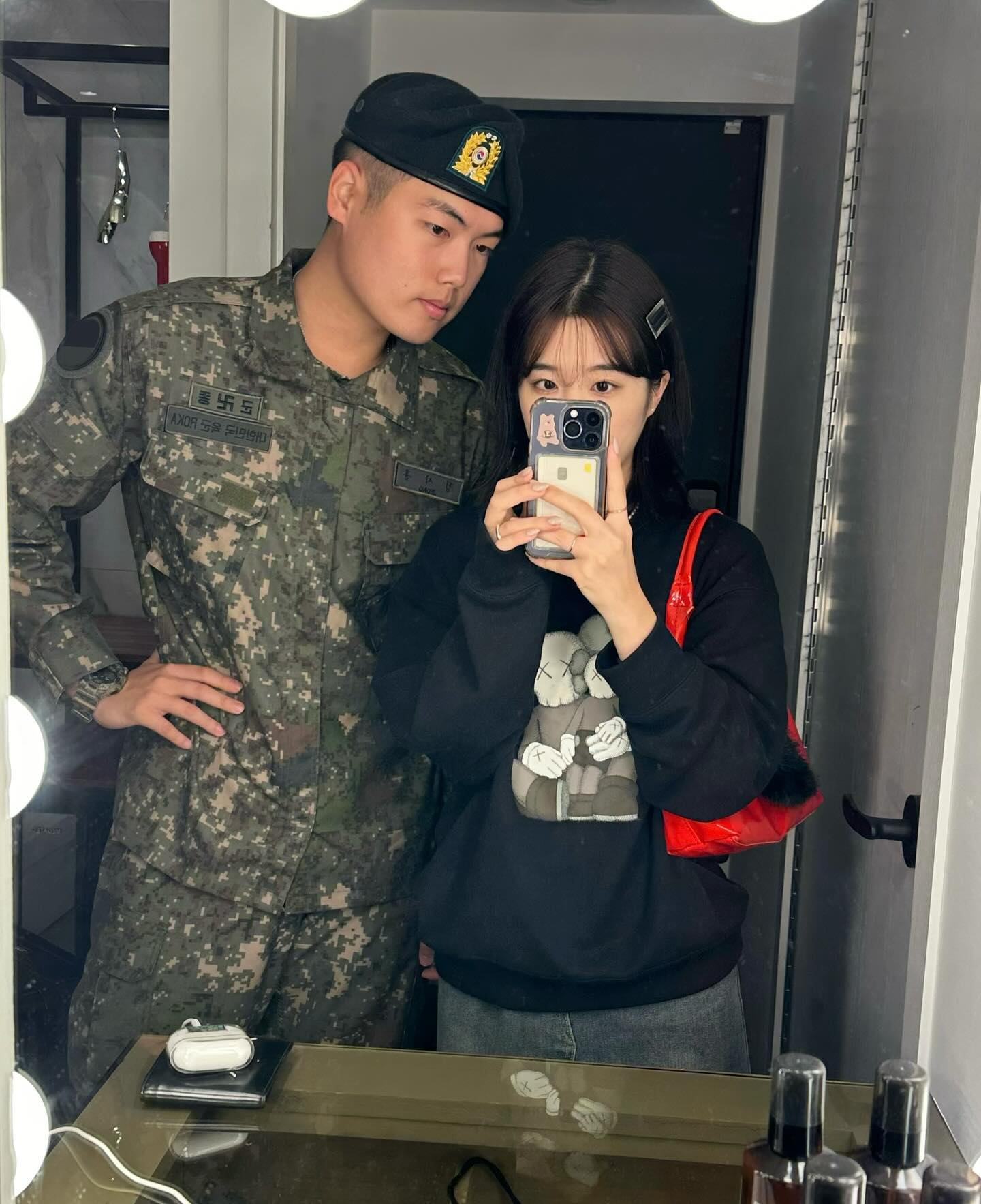눈뜨니 삼천포에요..
그래도 D-22 🔥
사랑했던 외박 안넝