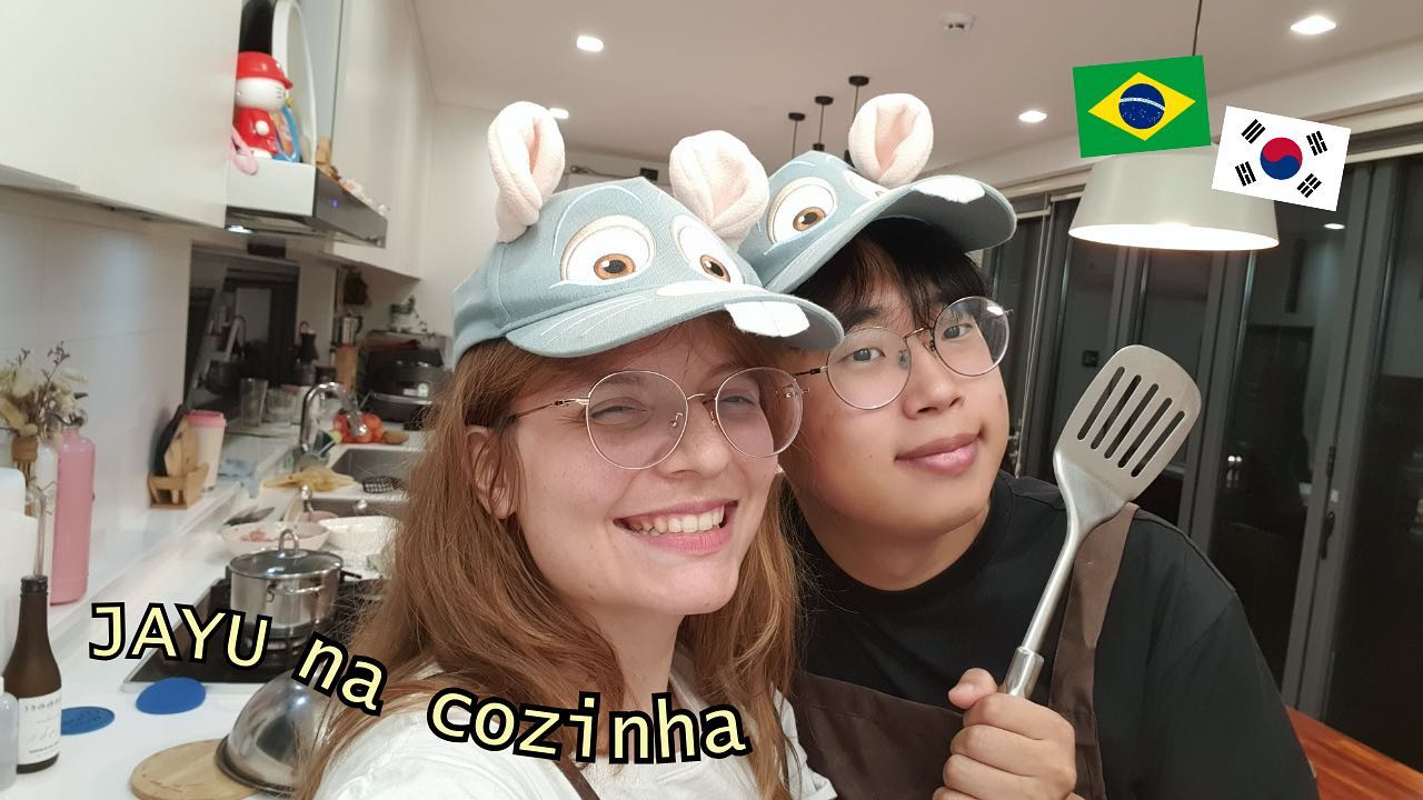 🔴 video novooo! Ensinamos uma receita coreana muito fácil pra vc fazer na sua casa! O link esta nos stories ❤️❤️❤️😍