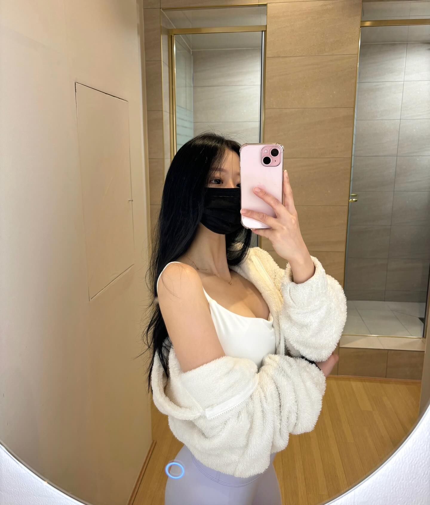 보라색 좋아하는건 어케알구 💜
뮬라웨어 매니저님 센스쟁이 🤭