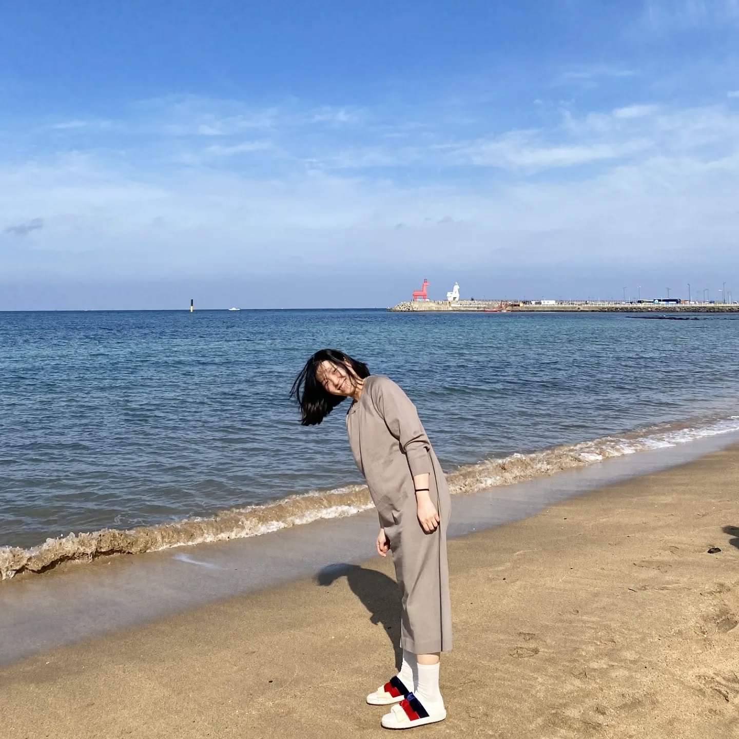 오랜만에 독사진 .. 😳 날씨 무엇 💘

#제주도 #제주도여행 #바다 #이호테우해변 #하늘 #오랜만에 #독사진 #여행스타그램