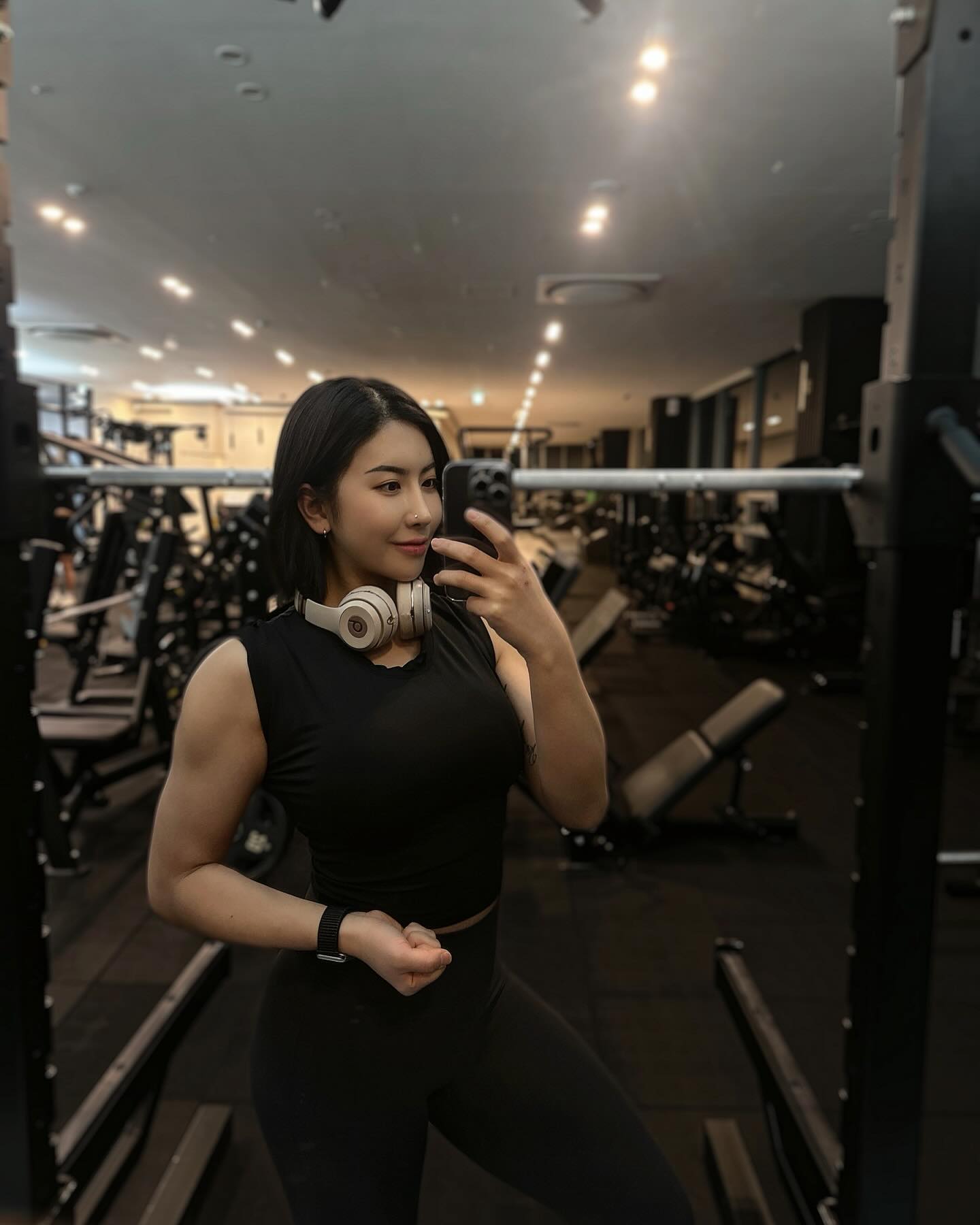 빨리 날씨 풀려서
다시 수영 다니고
야외 유산소 하고 등산 가고 싶다아~~🥹

겨울은 너무 길어...
나는 확실히 여름이 더 좋아

#오운완
#ㅇㅇㅇ