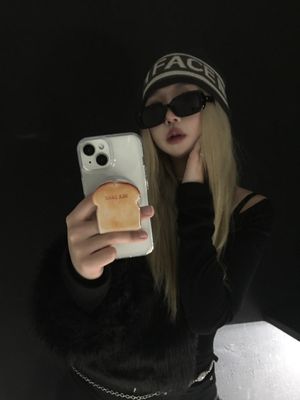 [베이크킴] 핸드폰 케이스 및 그립톡