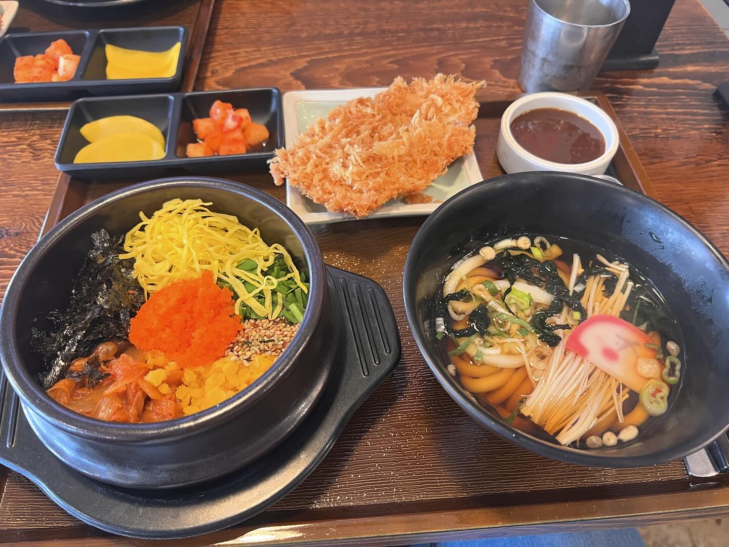 #오늘하루도감사❤️ 

#날씨가선선하니좋네☺️ 

#미소야_알밥우동정식 #맛있오😋 #맛난점심먹고😊 #커피들고산책☕️ #호수공원 

#공연중에  #오아밴드 

#공연도보고👀너무너무즐거운시간
