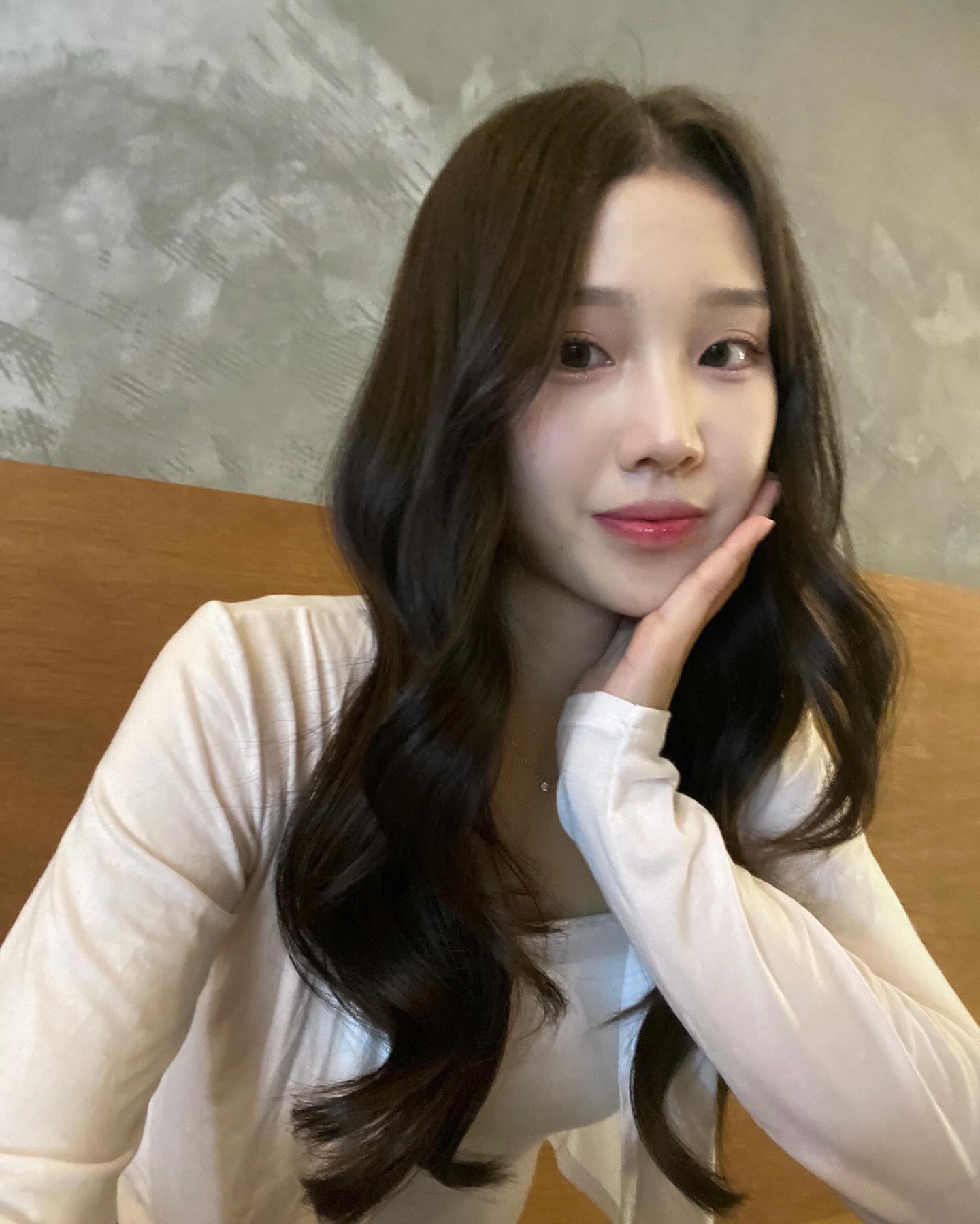 나도 드디어 종강 ͙ᐟ
.
.
.
#수원 #데일리 #셀피 #daily #selfie