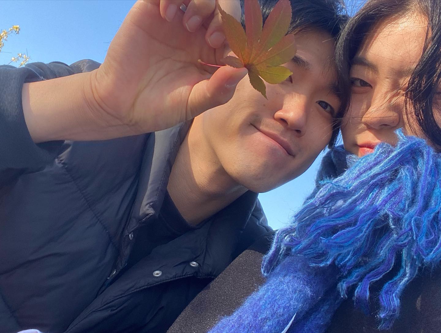 가을 끝나기전에 단풍이랑 사진 찍기🍁🍁🍂
(홍성훈은 공부중)