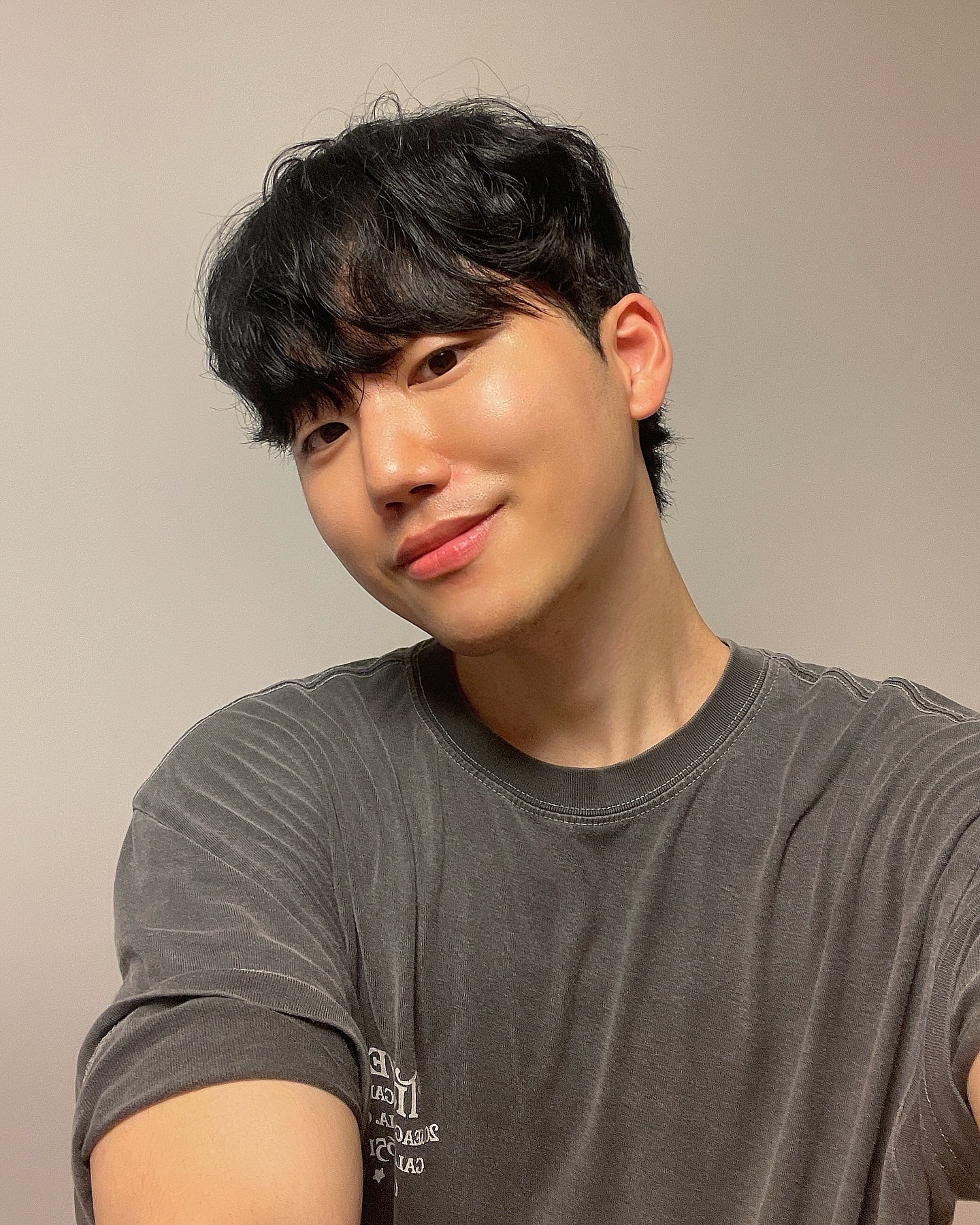 바뀐 점을 찾아보시오. (5점)