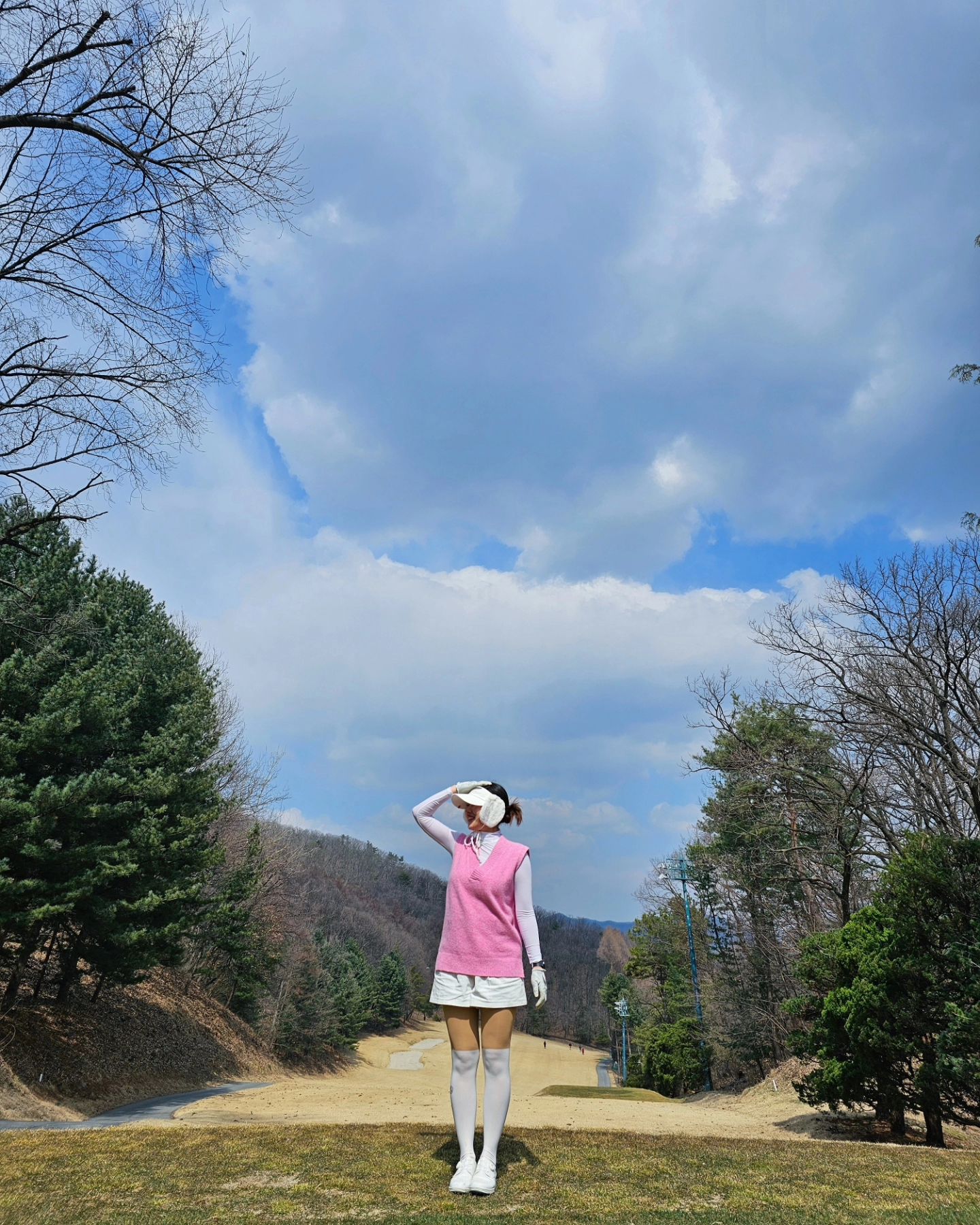 사진 잘 찍으시는 캐디님 덕에..✨️

사랑하는 사람들이랑 함께 한 두 번째 란딩🫶🏻