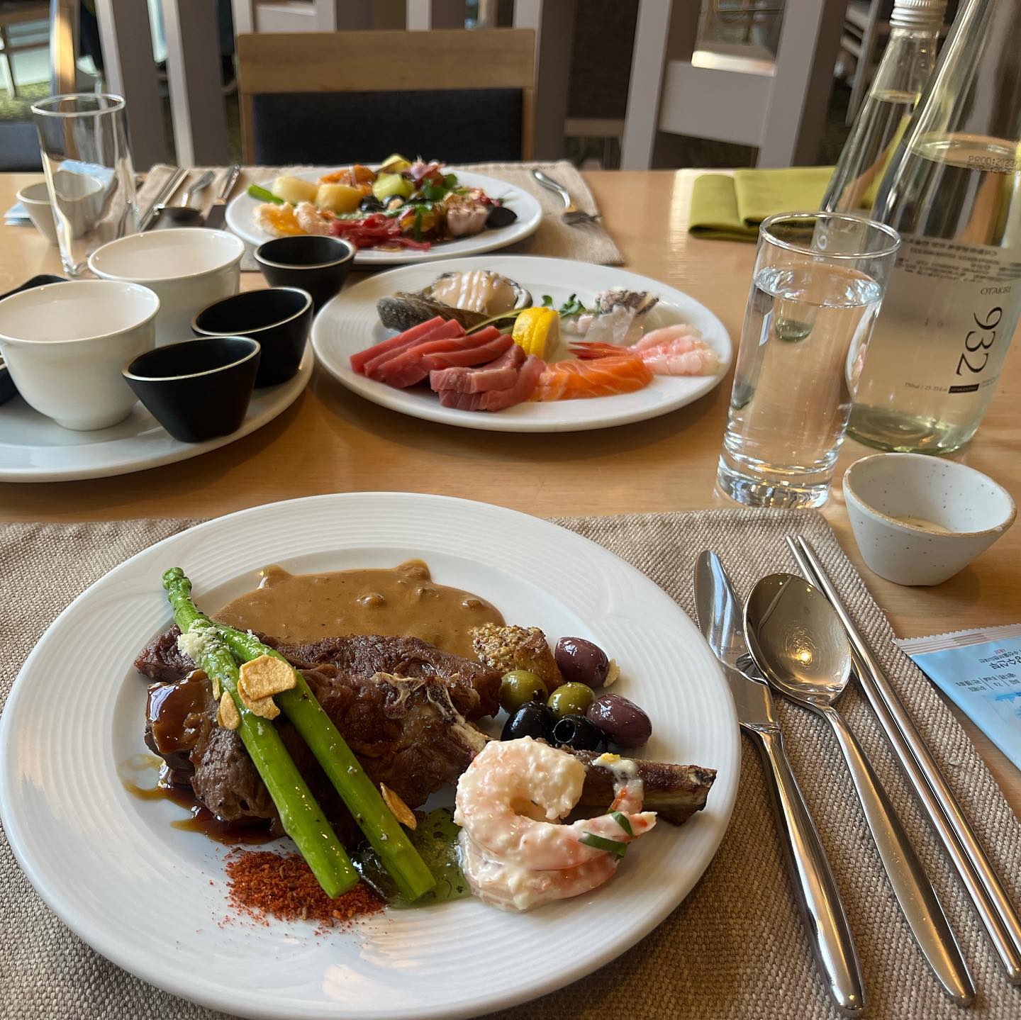 추억속으로 사라지는 그랜드 더뷔페
11월 비스타로 이전하기전 마지막 :)
.
망고스틴 세상 맛있지 않아 ????오빠???
.
#더뷔페 #그랜드워커힐서울 #호텔뷔페 #임산부그램#먹스타그램