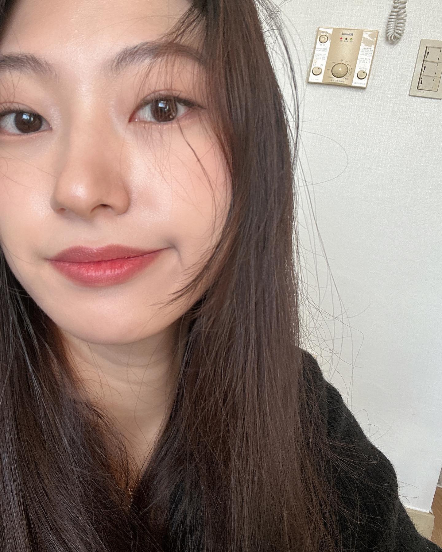 간만에 화장 잘 먹어서 저장,,🩷

더울 때는 역시 회냉면🧊

인님들은 어떤 냉면 좋아하세요?
저는 함흥냉면이 젤 맛있더라구요😆
