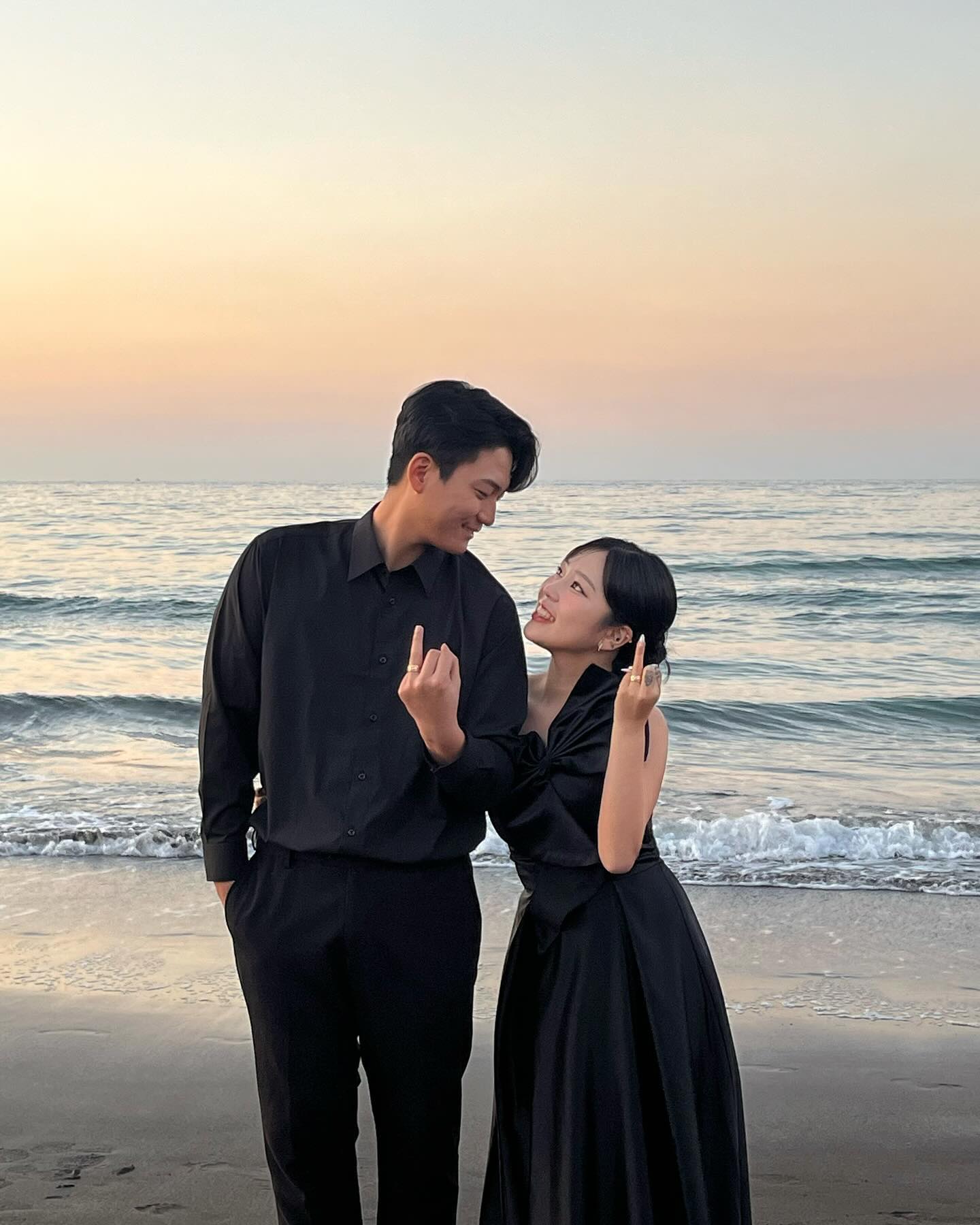 마지막 바다컷 🌊
원래 바다에 빠져서 찍고 싶었지만 젠또 있으니 참았다 😭
젠또도 하루종일 고생해써 👶🏻🤍