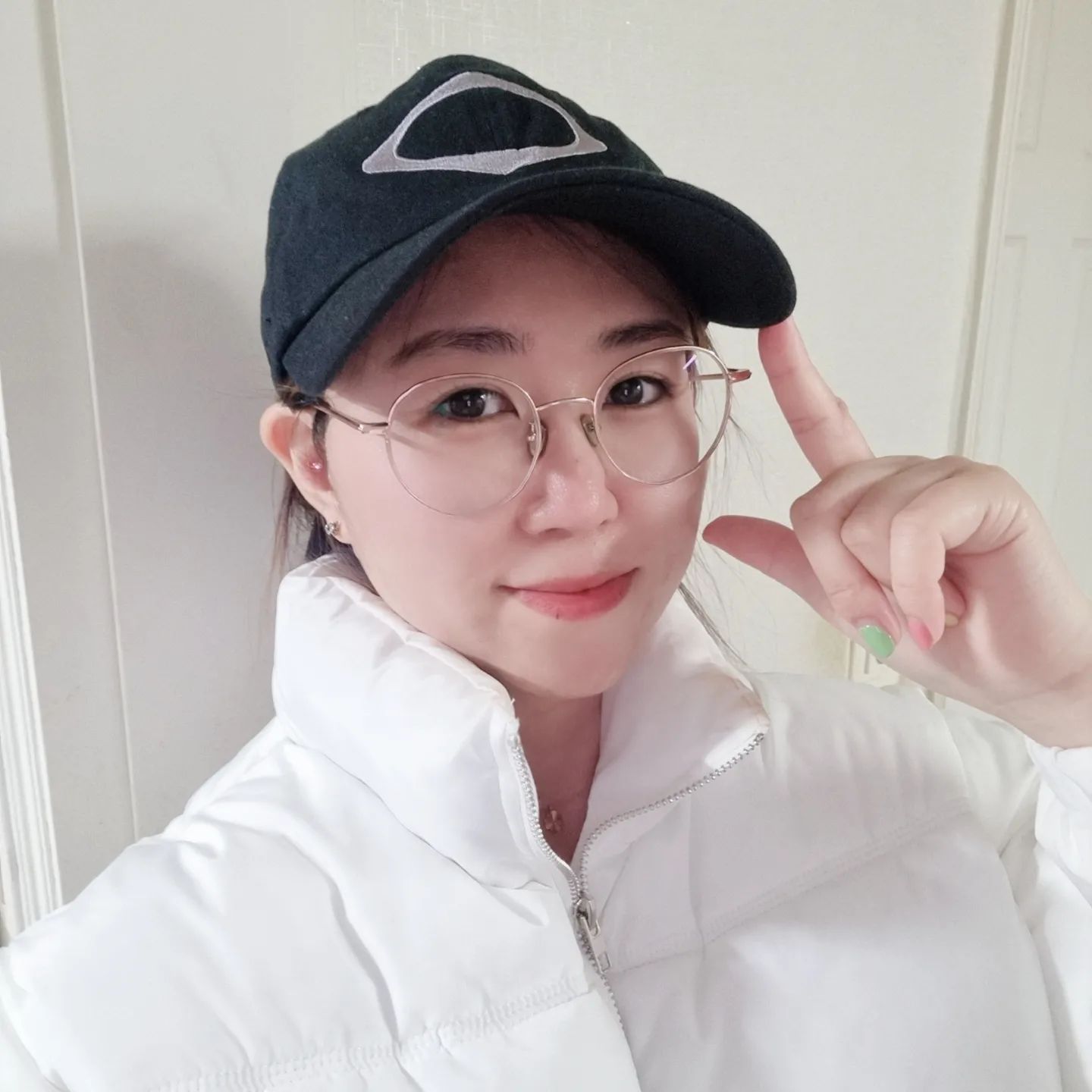 #협찬

요즘 저랑 딸이 애정하는 브랜드 '미스치프'

 💛𝐞𝐯𝐞𝐧𝐭

애정하는 디자이너브랜드를 하우스오브에게 추천해주세요.
10명을 추첨하여 디자이너브랜드 옷 구매 지원금을 드립니다! 💸

—

⨳ 참여 방법
➀ 하우스오브 인스타그램 팔로우하기(houseof__official)
➁ 디자이너브랜드 추천 게시물을 업로드하고, 하우스오브와 디자이너브랜드를 태그해주세요.
➂ 본 게시물에 ‘참여완료’ 댓글을 남겨주세요.

( • 게시물 업로드시, 이미지는 이벤트/디자이너브랜드/착용샷 관련이면 무엇이든 좋습니다!
• 문구 추천: “하우스오브(houseof__official)에게 디자이너브랜드(@디자이너브랜드태그)를 추천합니다.” )

+ 𝐭𝐢𝐩!
• 하우스오브와 추천 브랜드 계정을 태그하여 스토리에도 공유하기!
• 하우스오브 앱 런칭 알림 신청하기! (프로필링크)

⨳ 상품
추첨을 통해 10분에게 브랜드 옷 구매 지원금을 드립니다.
• 50만원 2명
• 30만원 3명
• 10만원 5명

⨳ 이벤트 기간
24.1.18(목)~24.2.16(금)

⨳ 당첨자 발표
24.2.21(수) 당첨자 개별 연락

⨳ 유의사항
• 팔로우가 취소될 경우, 추첨 명단에서 제외됩니다.
• ‘참여완료’ 댓글을 남겨야 추첨 명단에 포합됩니다.
• 비공개 계정은 당첨 대상에서 제외됩니다.
• 한 가지 아이템에 한하여 사용 가능하며, 지원금의 잔액은 별도 사용 불가합니다.
• 아이템 가격의 차액은 당첨자가 부담합니다. (예시: 지원금 50만원, 아이템 가격 70만원이라면, 20만원은 당첨자 부담)

—
#디자이너브랜드 #패션 #패션매거진 #하우스오브 #스타일링 #브랜드추천 #디자이너브랜드추천 #패션콘텐츠 #패션정보 #이벤트공유 #이벤트추천 
#이벤트 #쇼핑지원금 #디자이너브랜드