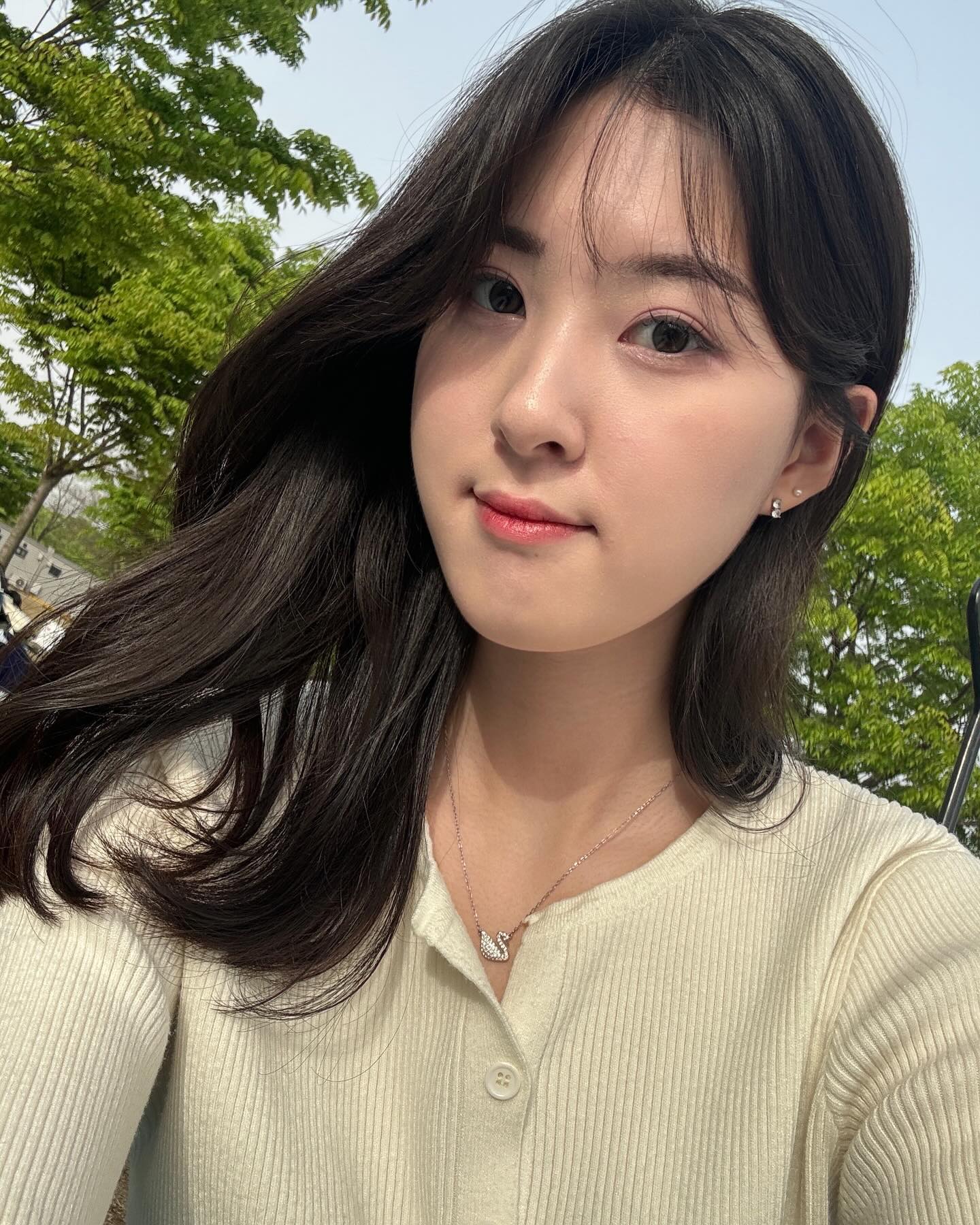 헤헿