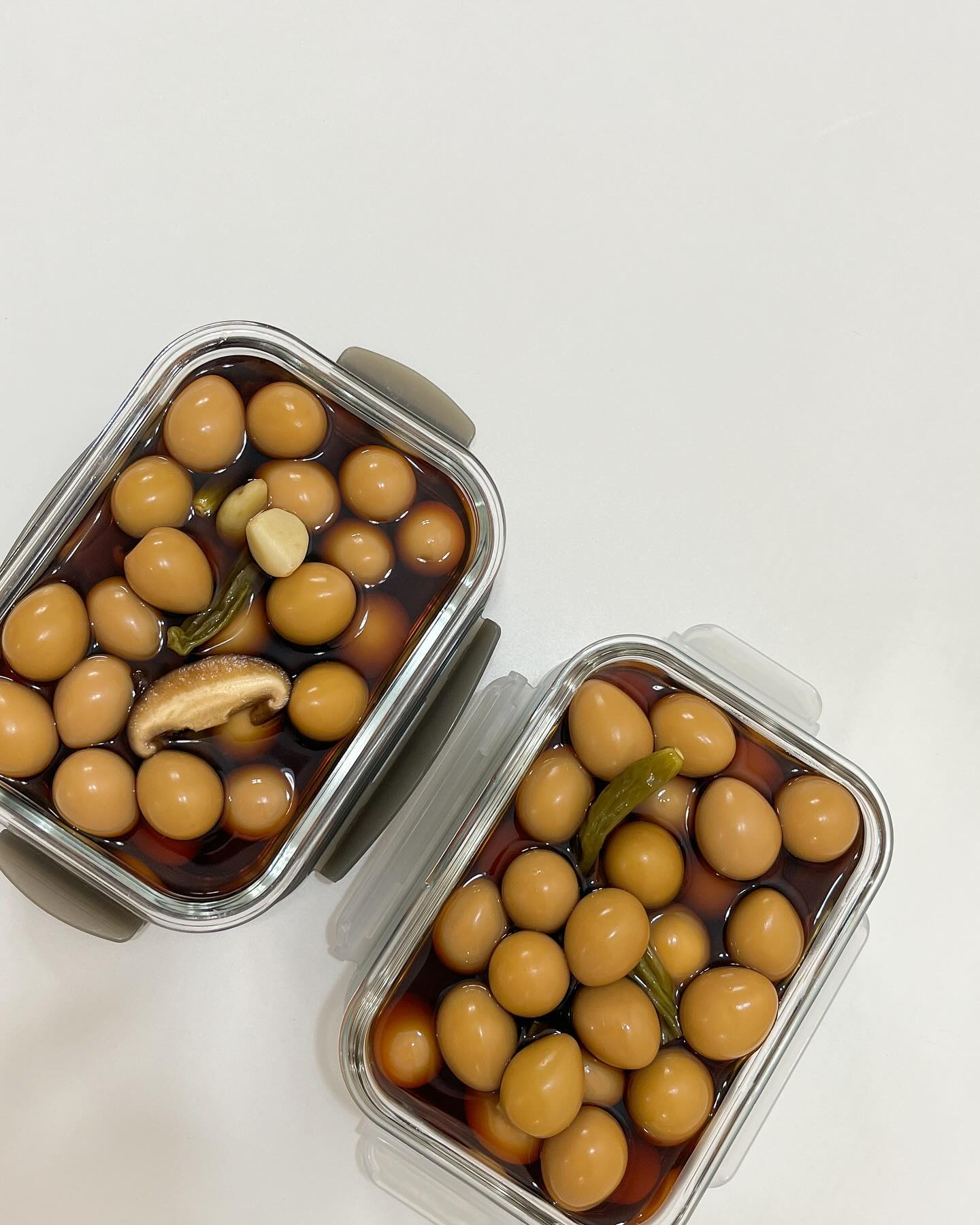 _
[메추리알 장조림🥚]

밑반찬으로 만들기 좋은 메추리알 장조림!
30분도 채 걸리지 않아 간단하고 맛있게 먹을 수 있어요:)

간편레시피는 상단 프로필 블로그에 올려두었습니다😋

_
#2024
#새로운도전