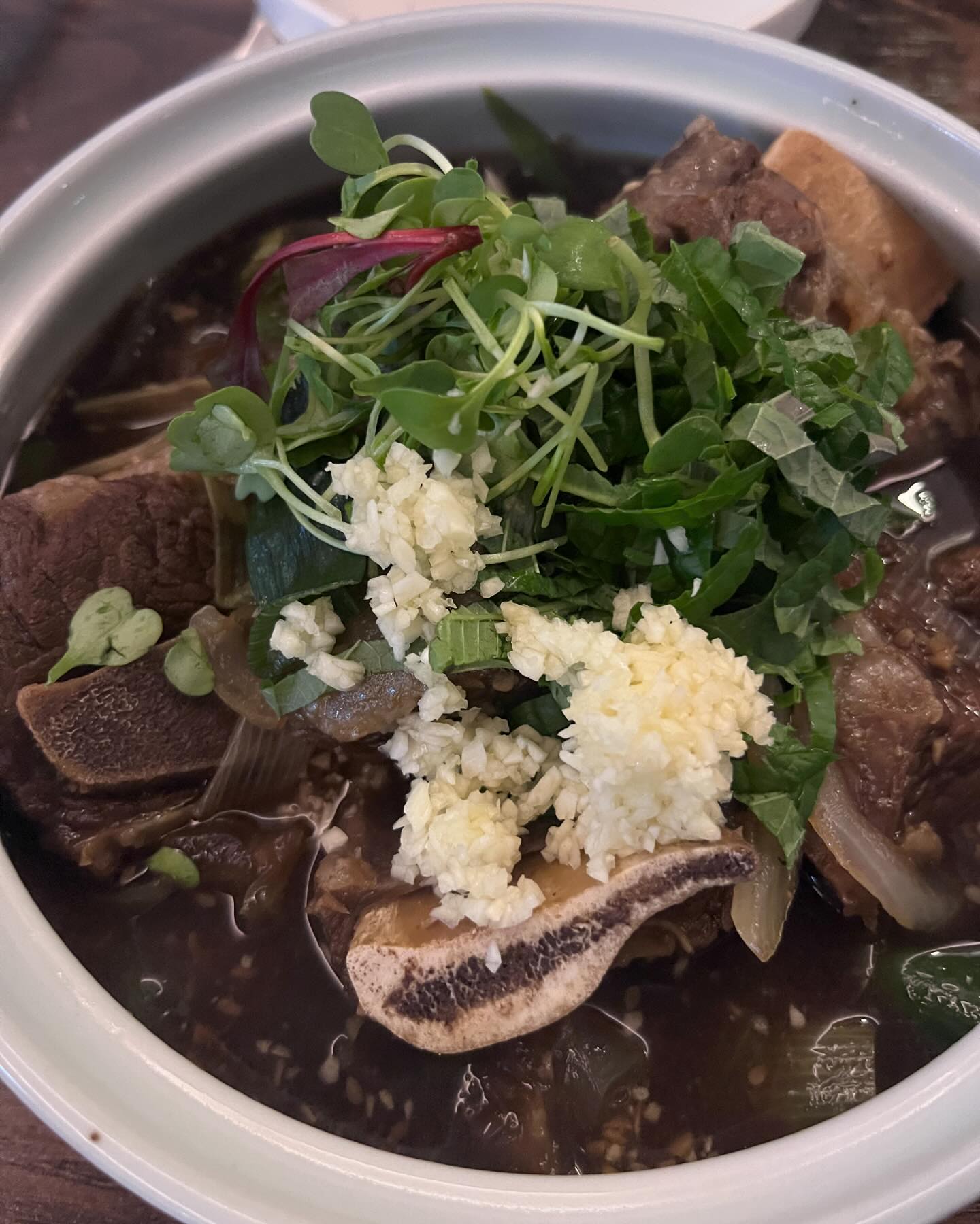 .
간만에 괜찮은 한식주점 발견✨
갈비찜에 밥 두공기 각^^
막걸리까지 최고..👍
.
.
.
#광주맛집#상무지구맛집#광주술집#무늬옥
