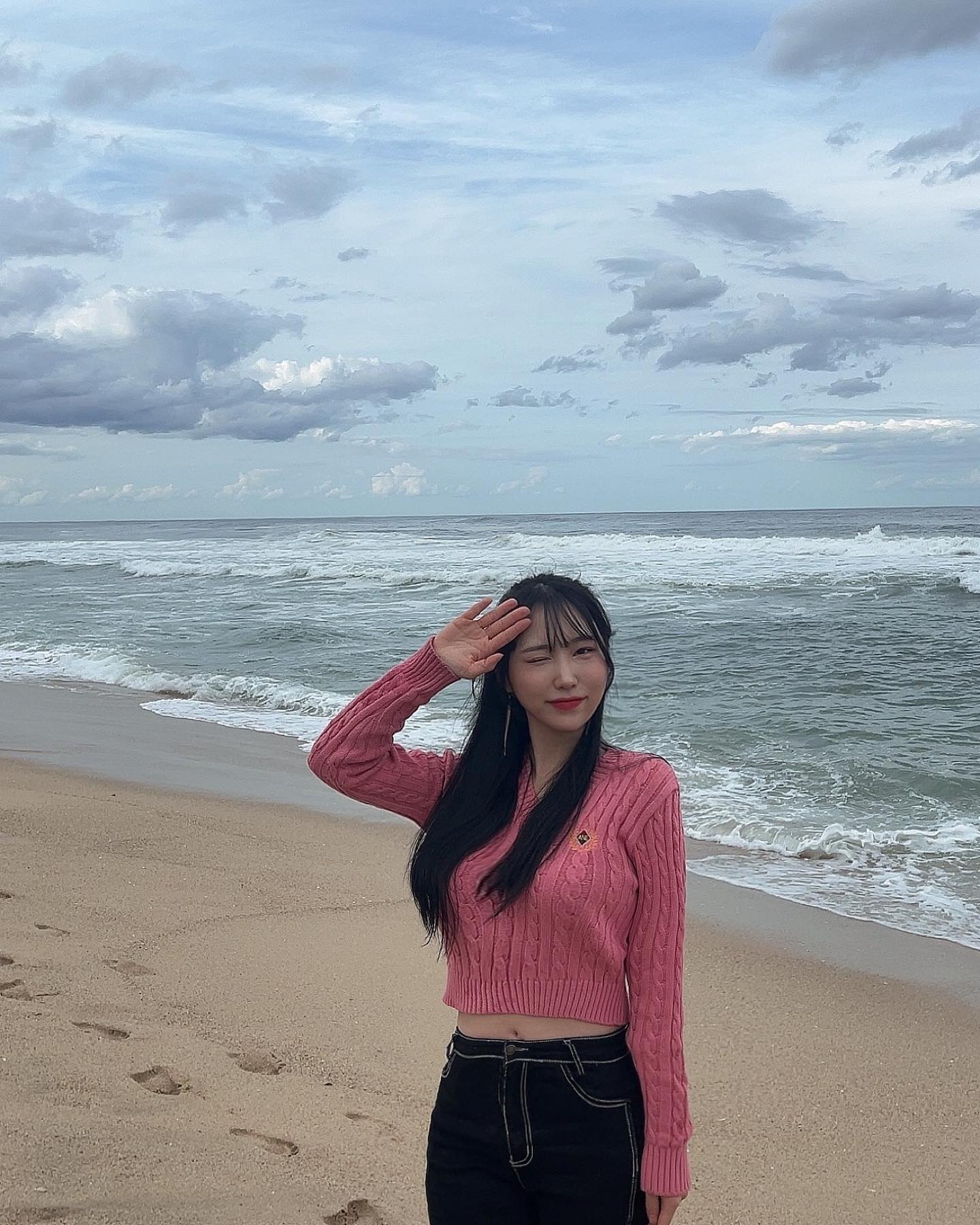 💙강릉여행💙
가을쯤 갔었는데 이제서야 올리네ㅎㅎ
여행또가고파아✨
.
.
.
.
.
#강릉여행 #바다여행 #강릉가볼만한곳 #팔로우 #팔로우미 #맞팔 #맞팔해요 #맞팔선팔 #좋반 #셀스타그램 #첫줄좋반 #맞좋 #좋아요반사 #인친 #셀카 #인친환영 #선팔하면맞팔 #소통 #소통환영 #팔로우반사 #소통해요 #인친해요 #데일리룩 #데일리룩코디 #좋반테러 #오오티디