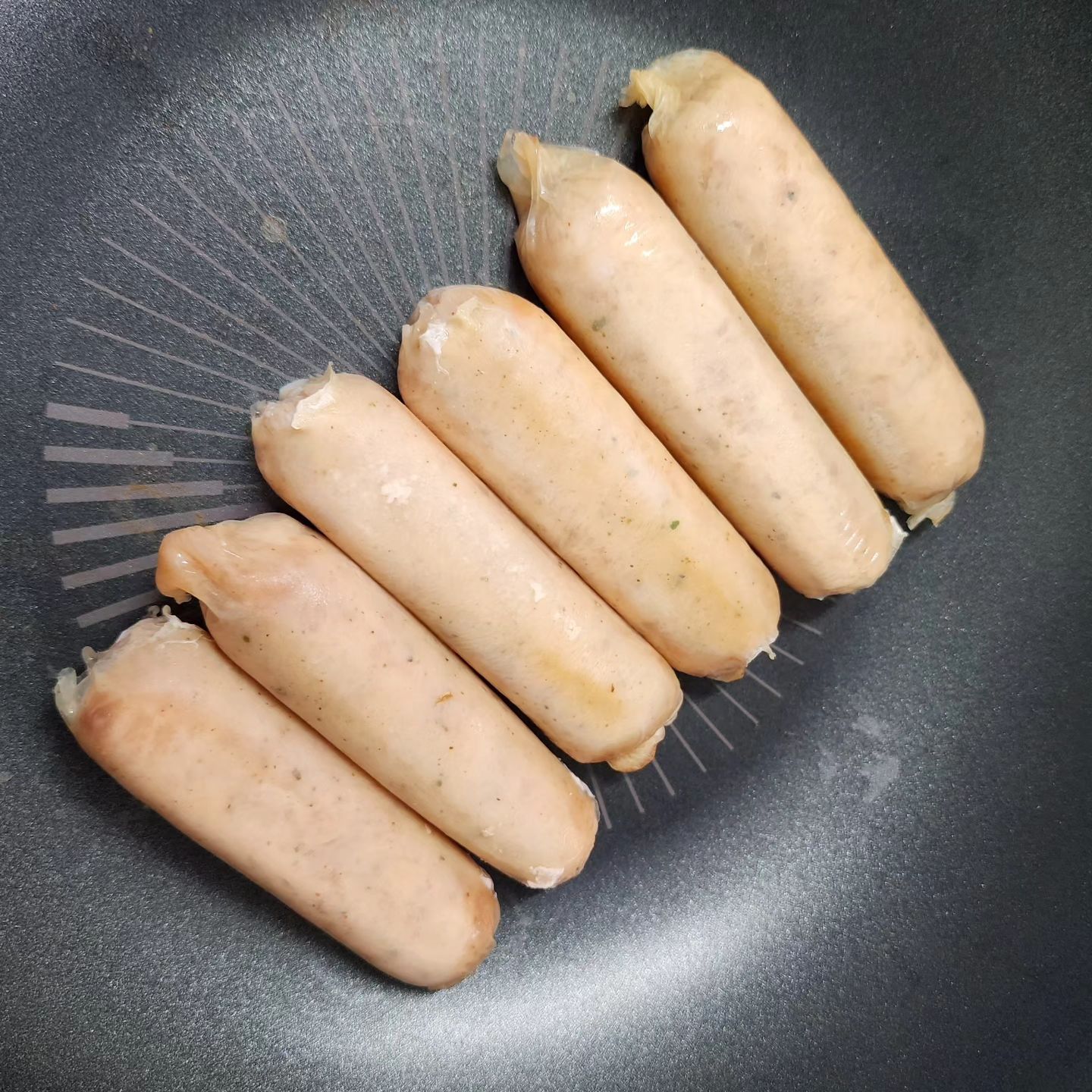 클라식소시지~  새로운 소시지맛 발겐~ 왜 진작 몰랐을까 ~ 신랑 추천으로 먹어보고 완전 반함~~ 간식, 술안주 완전 짱!!!!

#클라식소시지 #클라식소시지오리지널 #클라식소시지청양고추맛 #클라식소시지갈릭 #간식 #술안주