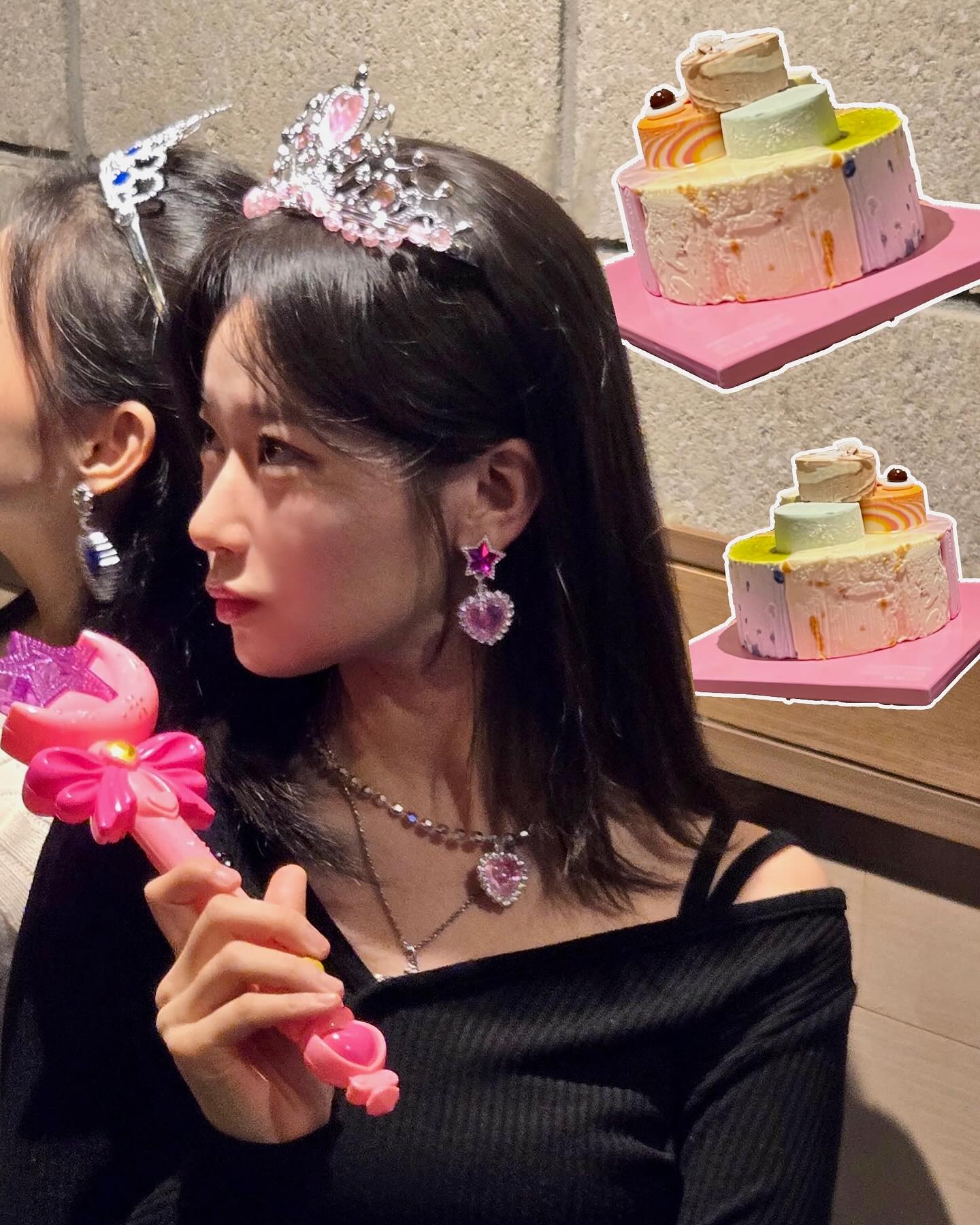어쩌다보니 올해는 24년의 마지막 날까지
생일축하를 받았답니다..? 𓍢ִ໋🎂 ༘ ⋆˚🌷
부족함이 많은 제 곁에 너무나 감사하게도
사려깊고 애정 넘치는 사람들이 곁을 지켜준 덕분이라고 생각해요
사랑해!!!!𑁤𑁤
그대들 덕에 행복한 순간은 이보다 훨-씬 더 많았지만
20장 밖에 올릴 수 없는 인스타가 야속할 뿐..🥺

참 많은 일이 있었던 24년 연말이지만
내년에는 조금 더 다정하고 따뜻한 한 해가 되리라 믿어요
모두 건강하고 행복하세요 happy new year 2025🥂

#241118 #생일 #연말 #2025