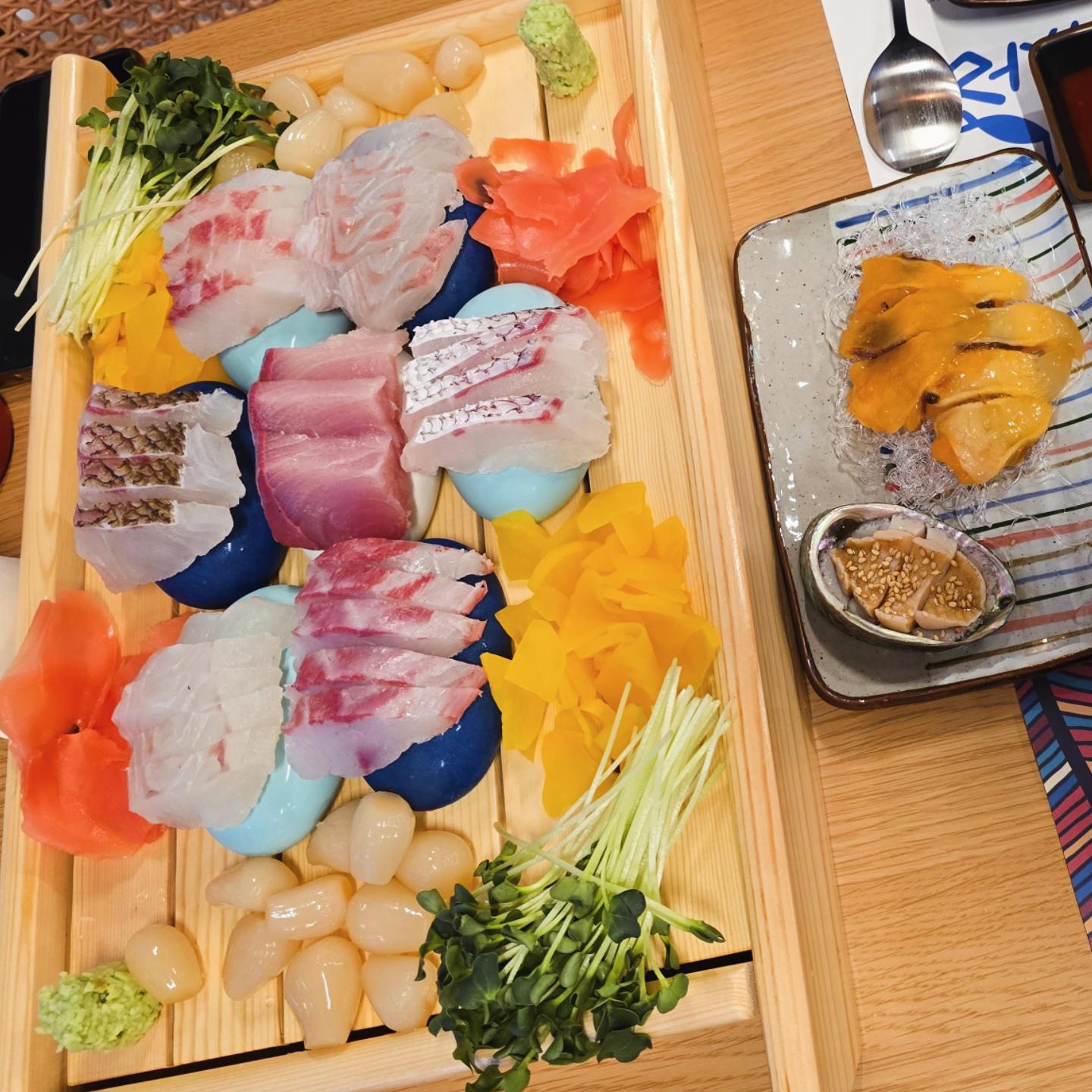 #물고기자리
#활어숙성회무한리필

-
-