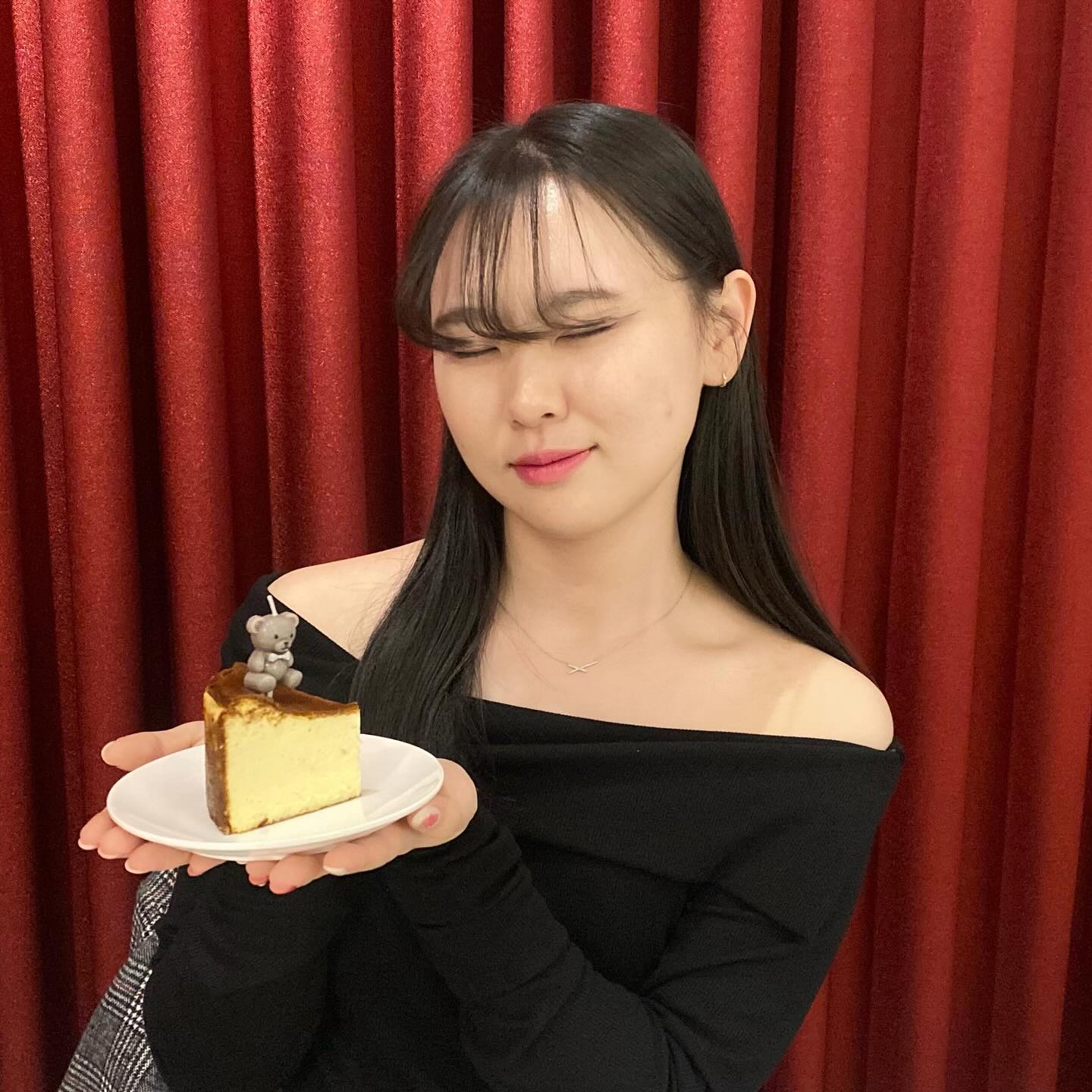 ෆ HAPPY BIRTHDAY TO ME ෆ

생일 축하해주신 분들 모두모두 고마워요 ღ
덕분에 행복한 생일 보냈습니다 ♡〜٩( ˃́▿˂̀ )۶〜♡