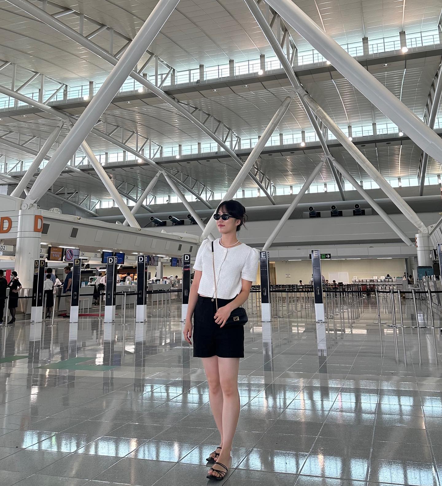 #✈️
비행기 놓쳐도 기분 좋은사람😇
ㅋㅋㅋㅋㅋㅋㅋㅋㅋ행복해따...⭐️