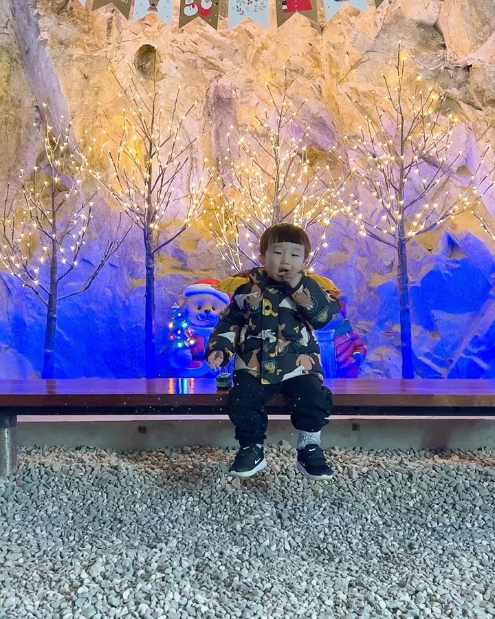 -
방학 나들이🔮🔮
공룡도 보고🦖🦕 보트도 타고⛵️⛵️
.
.
#일상#데일리#방학
#아이와가볼만한곳#육아#육아소통
#육아스타그램