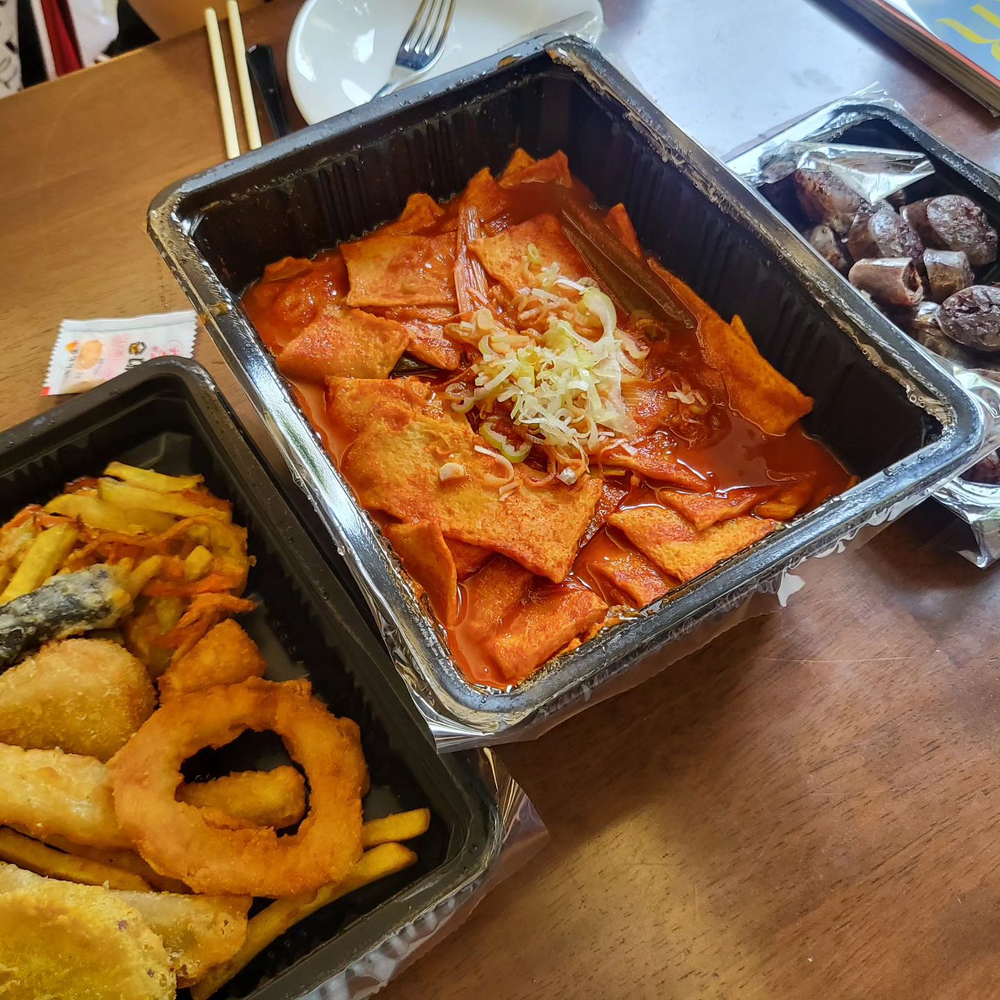 우석이가 죠아하는 #떡볶이

키오스크에서 주문하는데 메뉴이름보고 빵터짐
선재업고튀어 변우석픽 오뎅오뎅 응큼하게
고민없이 바로 눌렀다🫠

변우석떡볶이 먹어보겠다고 언주역까지 올 일이냐구우🫠

#떡볶이맛집 #언주역맛집 #응큼떡볶이