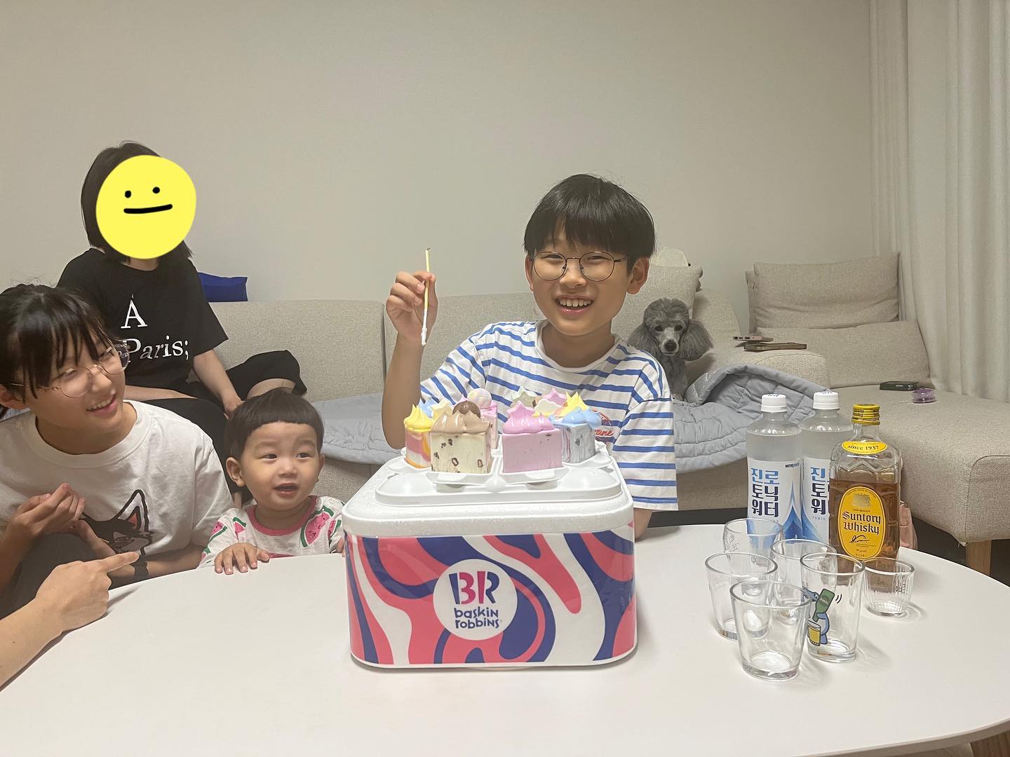 네~ 도헌이 승품 파뤼는
시작되었습니다😍
#1품합격 #어른들파티