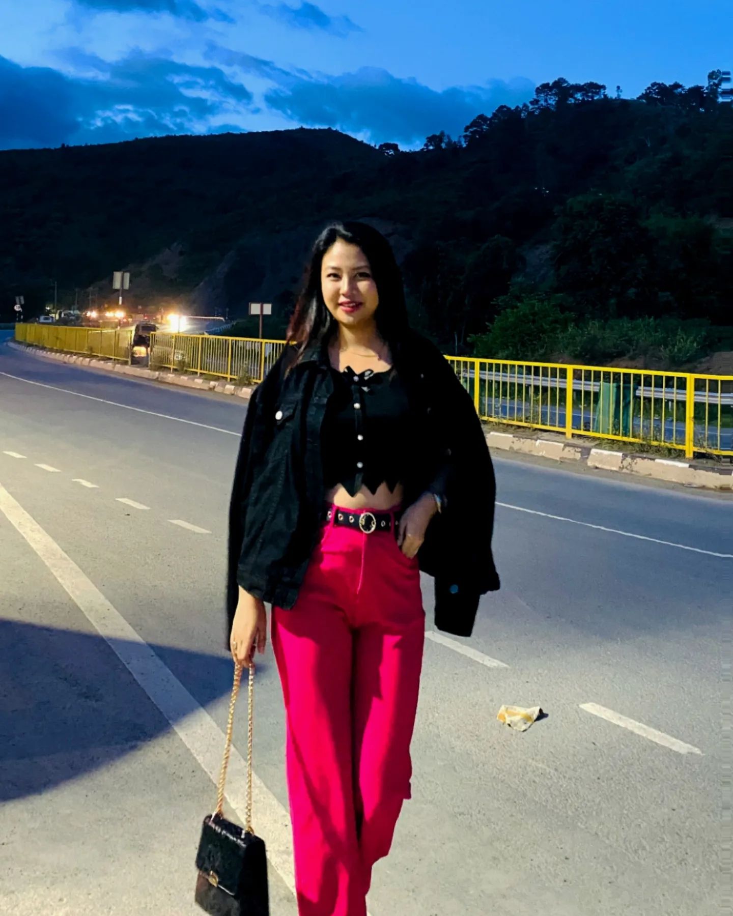 "A dreamer that's what she is....."

#fyp #explorepage