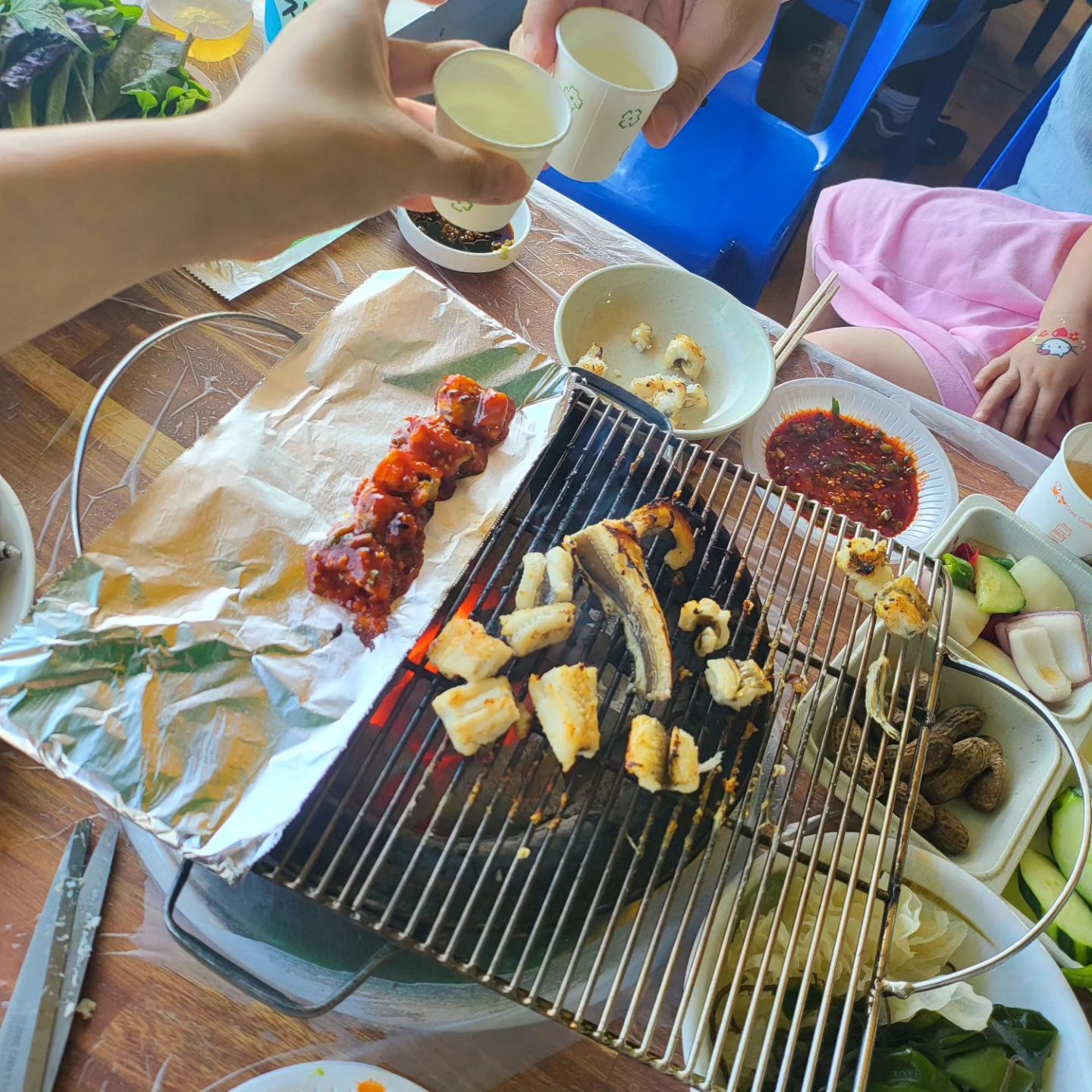 아, 여기맛있네 
#뚱아저씨네 #기장맛집 #기장아나고 #뿔소라 #기장월전장어촌 #단골각 #이맛에부산에살지요