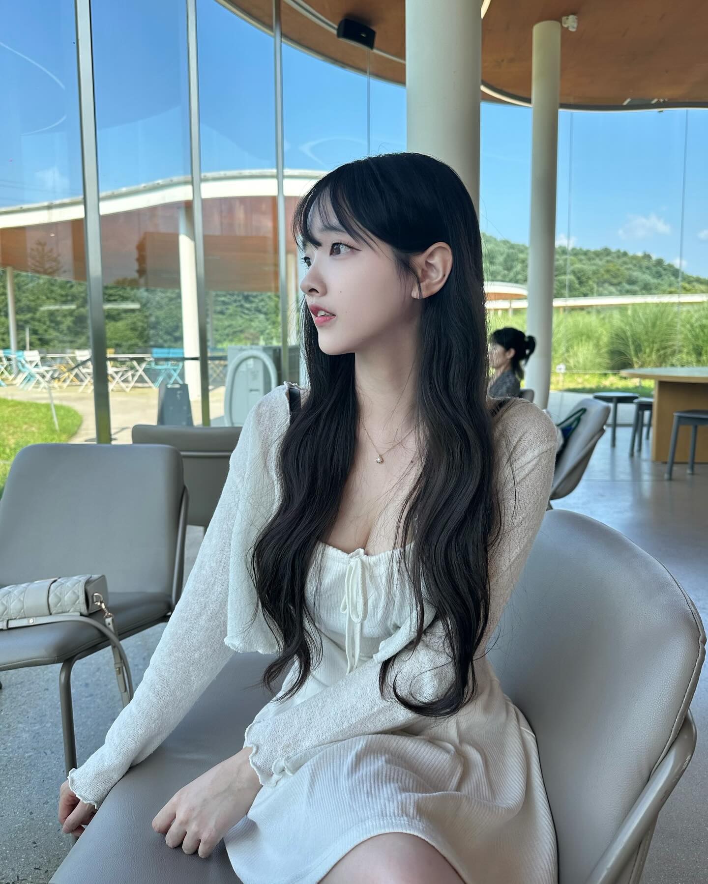 제가 예뻐보인다면 정상입니다🤍