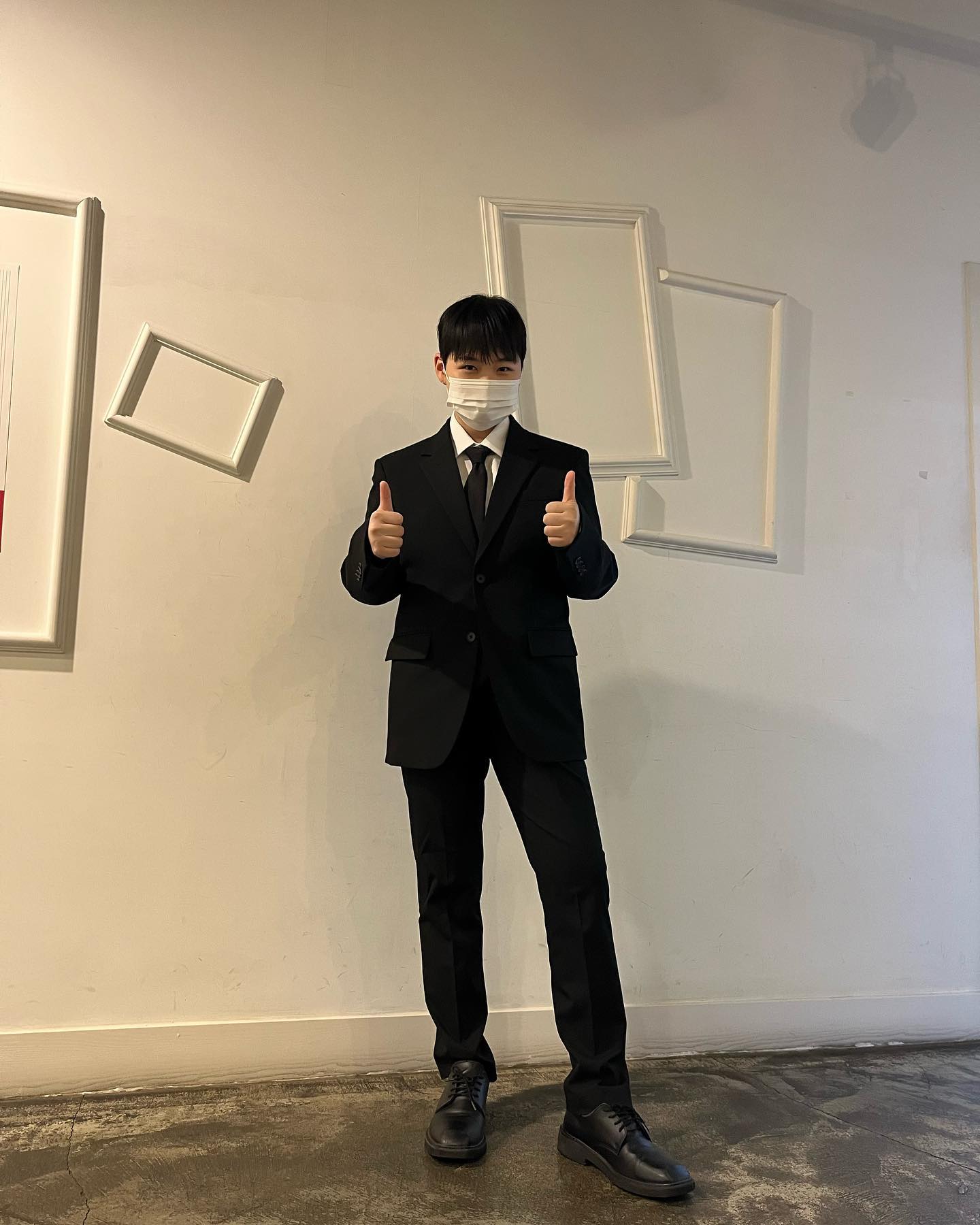 이 게시물은 4번째 사진이 없습니다.