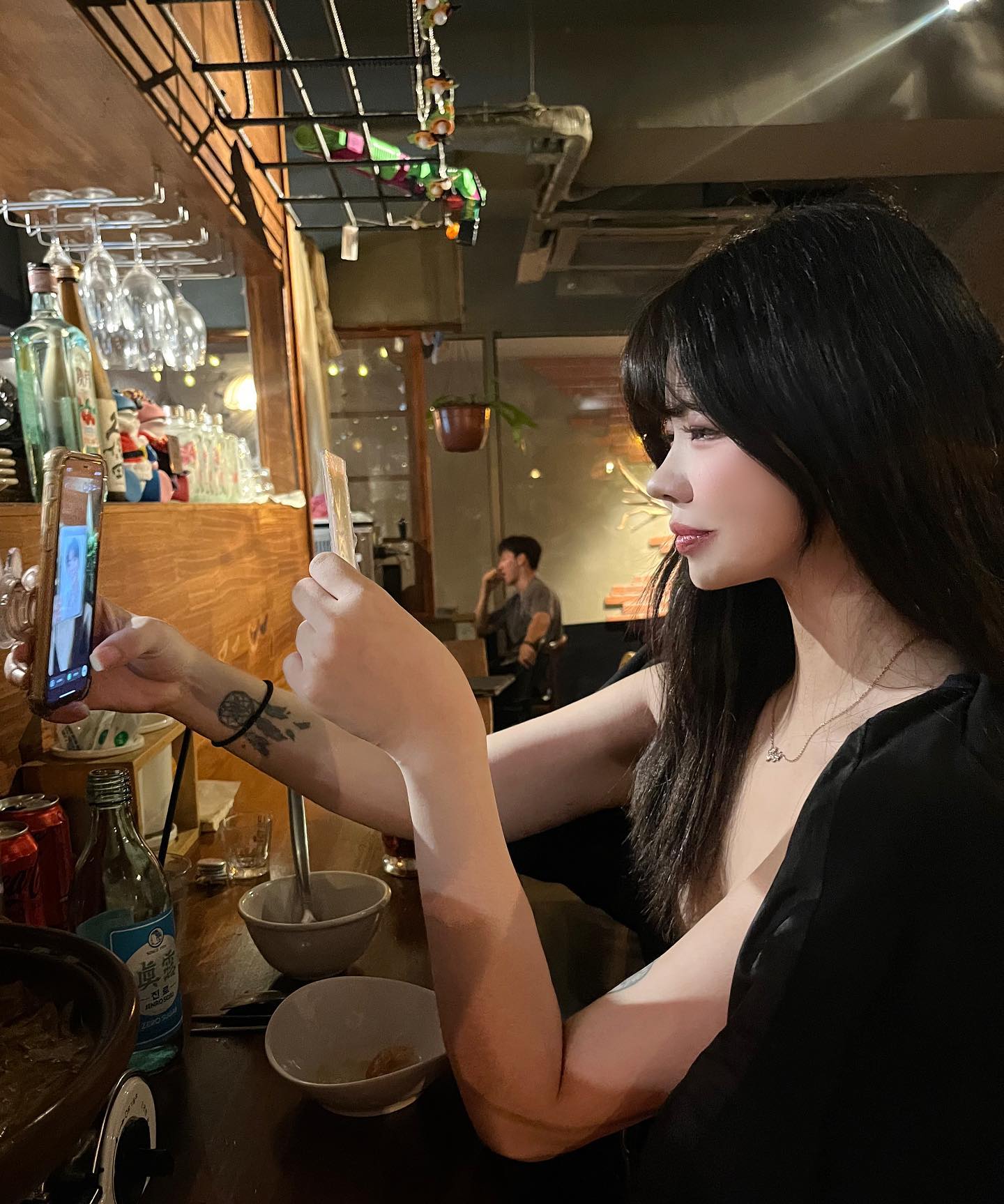 핸드폰 화면 속 kiki