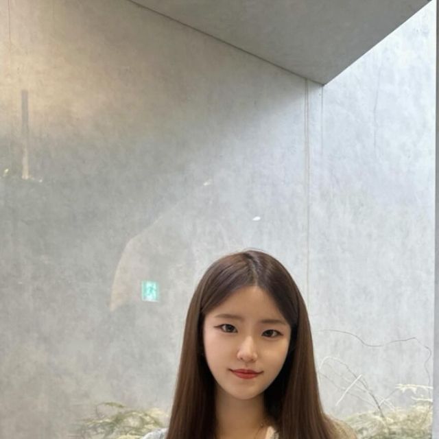  𝑯𝒂𝒆𝒍𝒊𝒏 on Instagram: "갑자기 짐 많아 졌을때 딱 필요한
친환경 리유저블 가방 !
심지어 디자인이 키티 라구요 🎀🩷

 #바쿠 #baggu #바쿠백 #데일리룩 #오오티디 #광고"